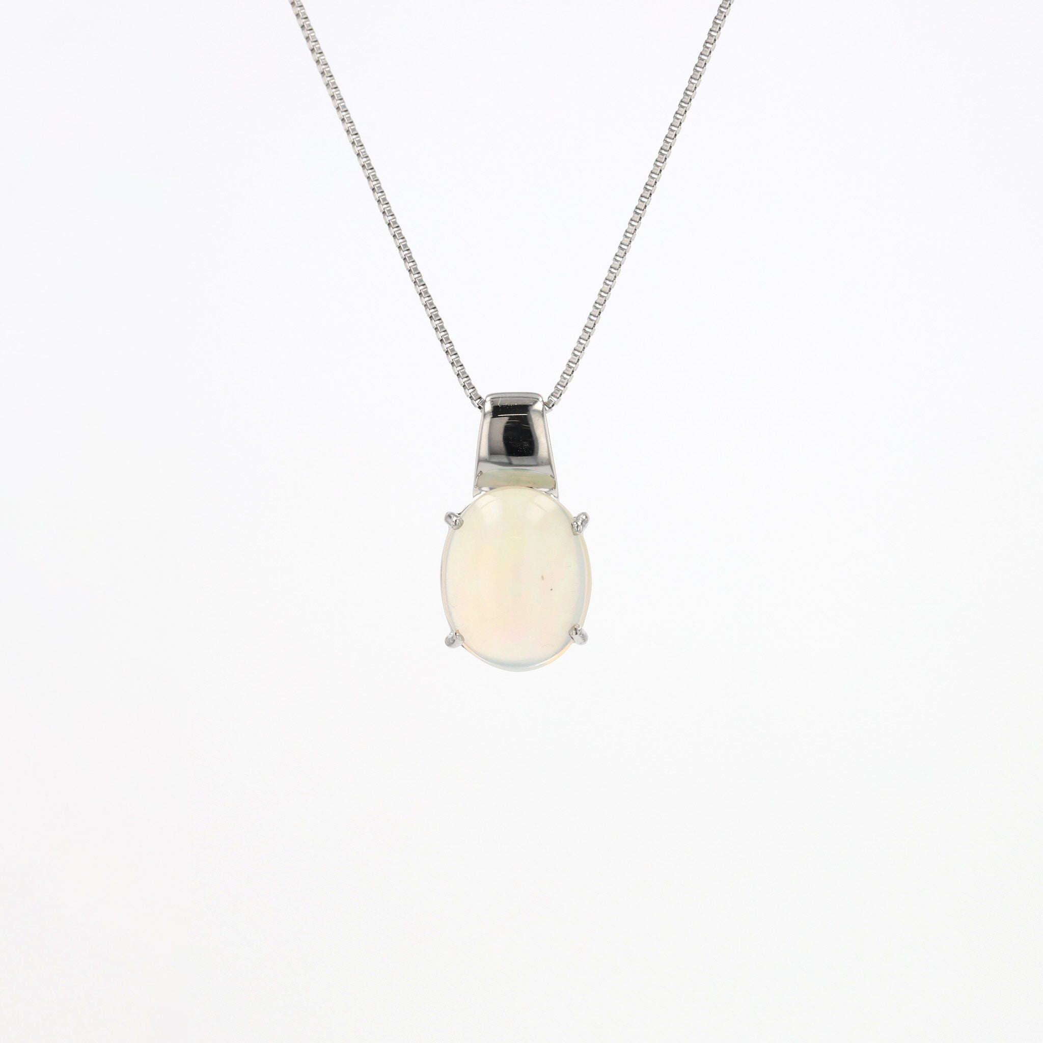 【限定3点】オパール プラチナネックレス(1.8カラット/10月誕生石)《25N00301》