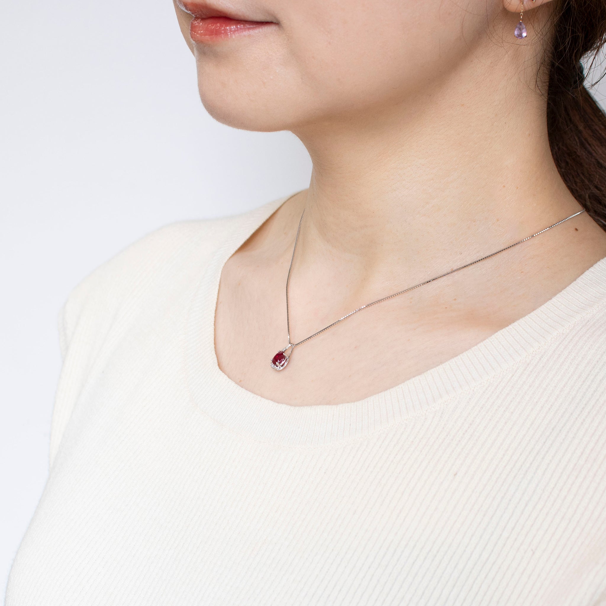 ルビー/ダイヤモンド プラチナネックレス(1カラット/ピジョンブラッド/7月誕生石/鑑別書付)《25N00402》