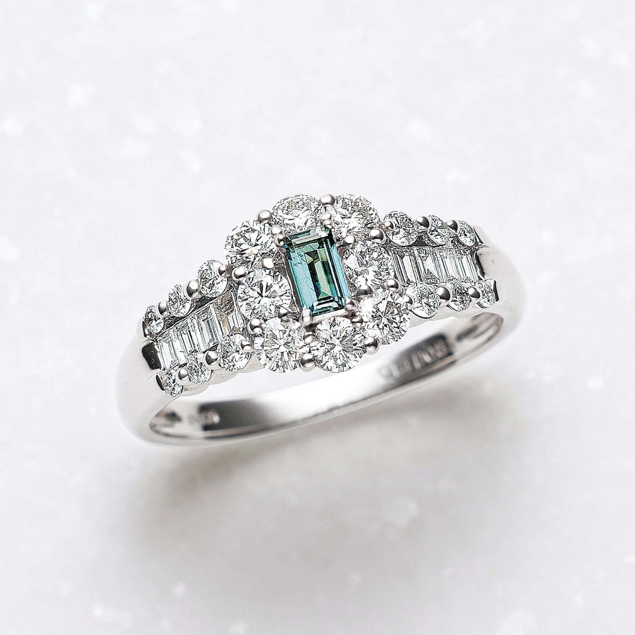 【限定3点】アレキサンドライト/ダイヤモンド プラチナリング(6月誕生石/鑑別書付)《25N00403》