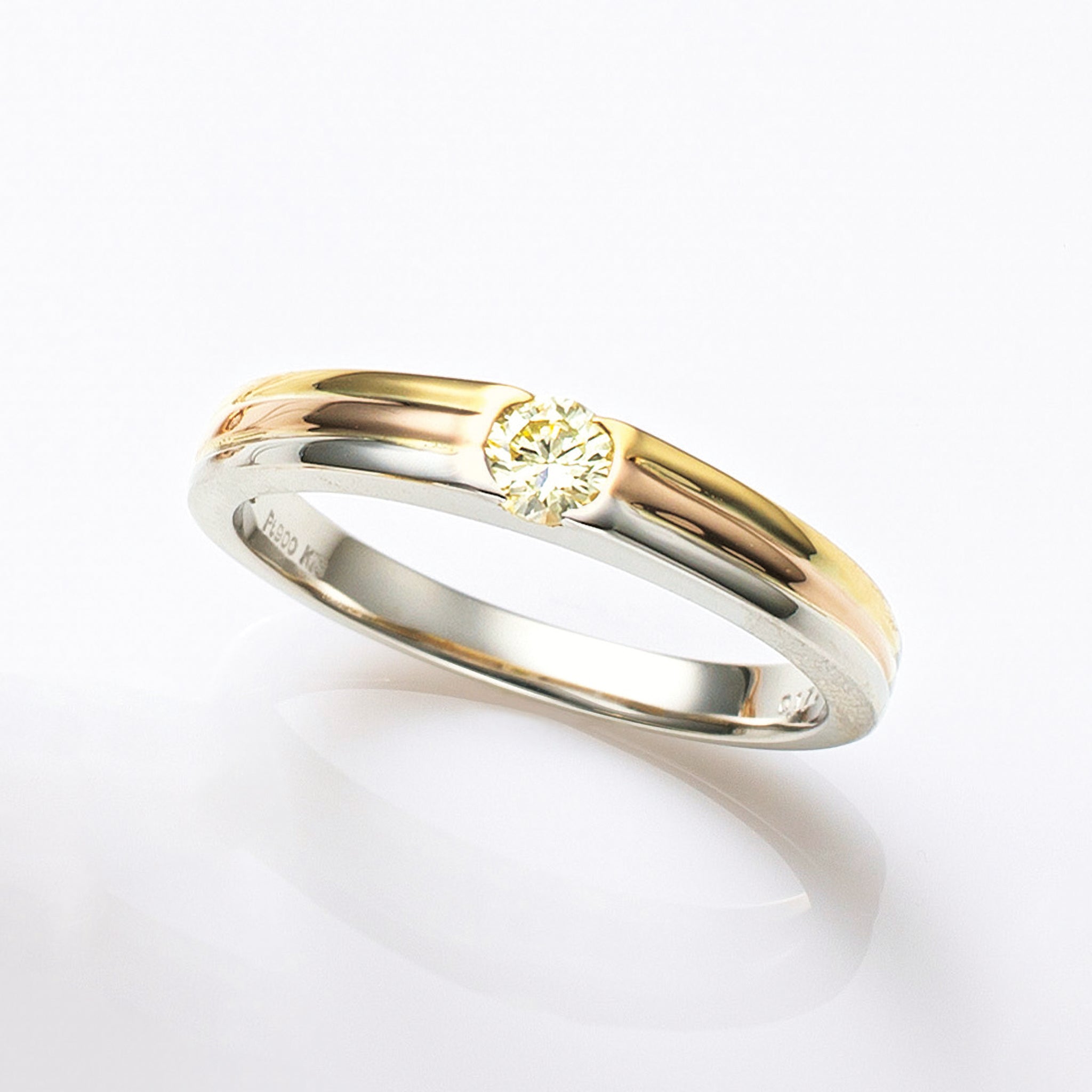 ダイヤモンド K18/プラチナリング(0.15カラット/ベリーライトイエロー/SIクラス/GOOD/4月誕生石/グレーディングレポート付)《25N00408》