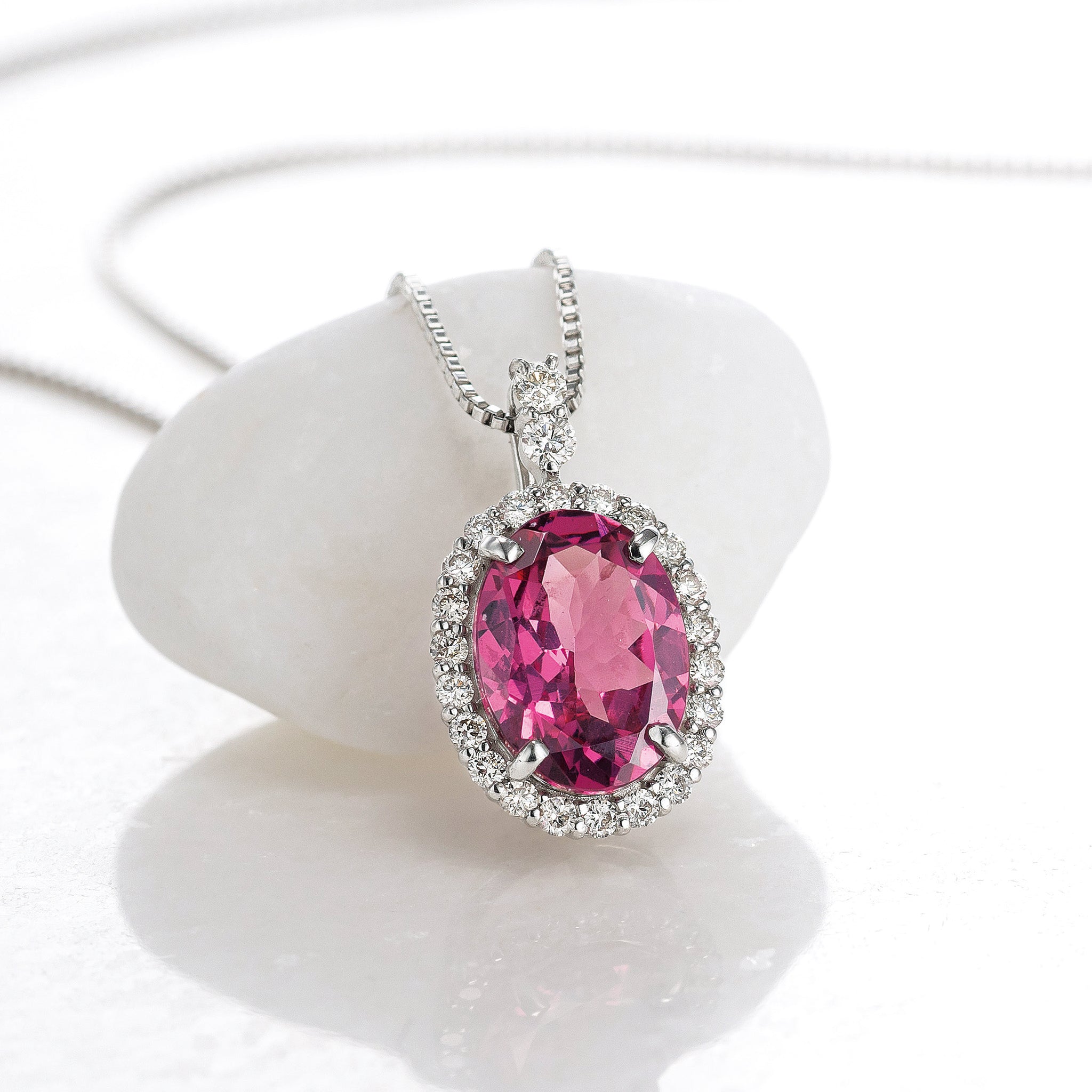 ガーネット/ダイヤモンド プラチナネックレス(1月誕生石)《25N00505》