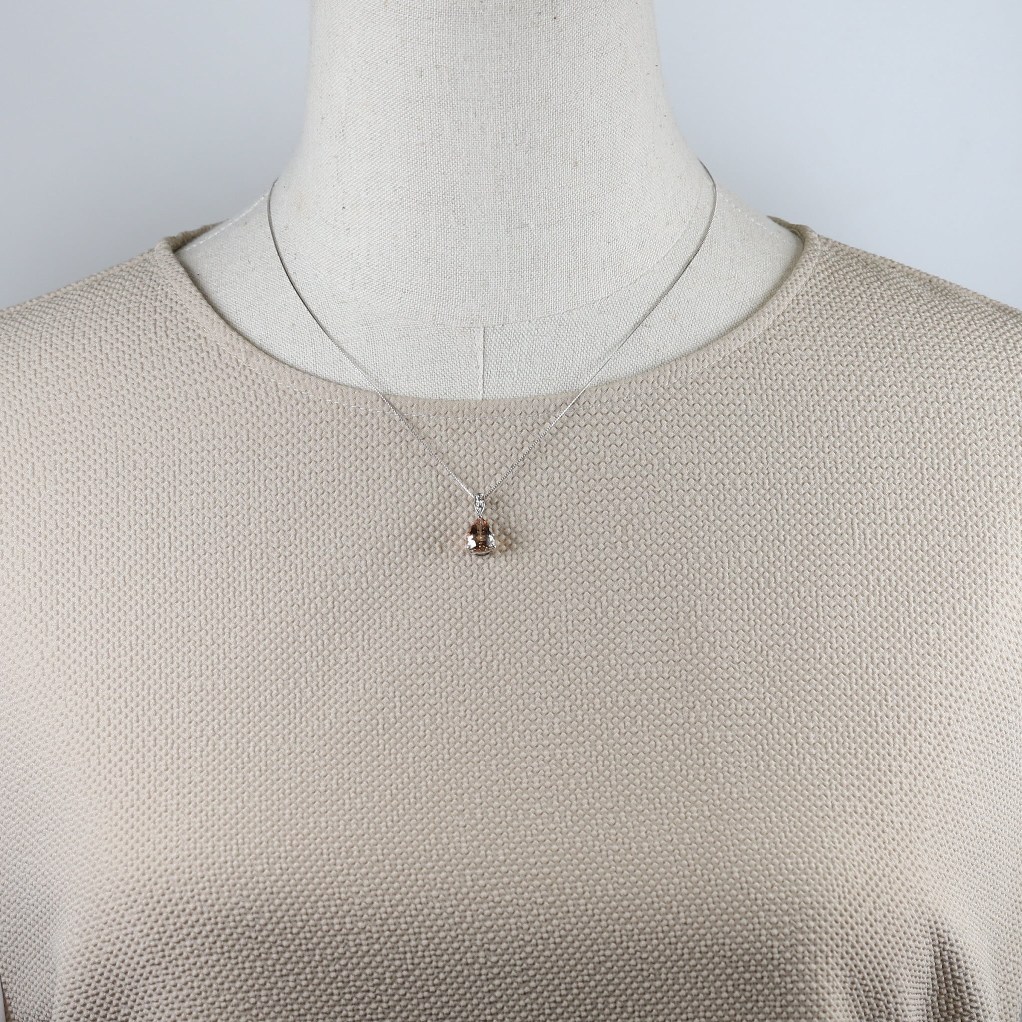 ラブラドライト/ダイヤモンド プラチナネックレス(ペアシェイプ/鑑別書付)《25N00507》