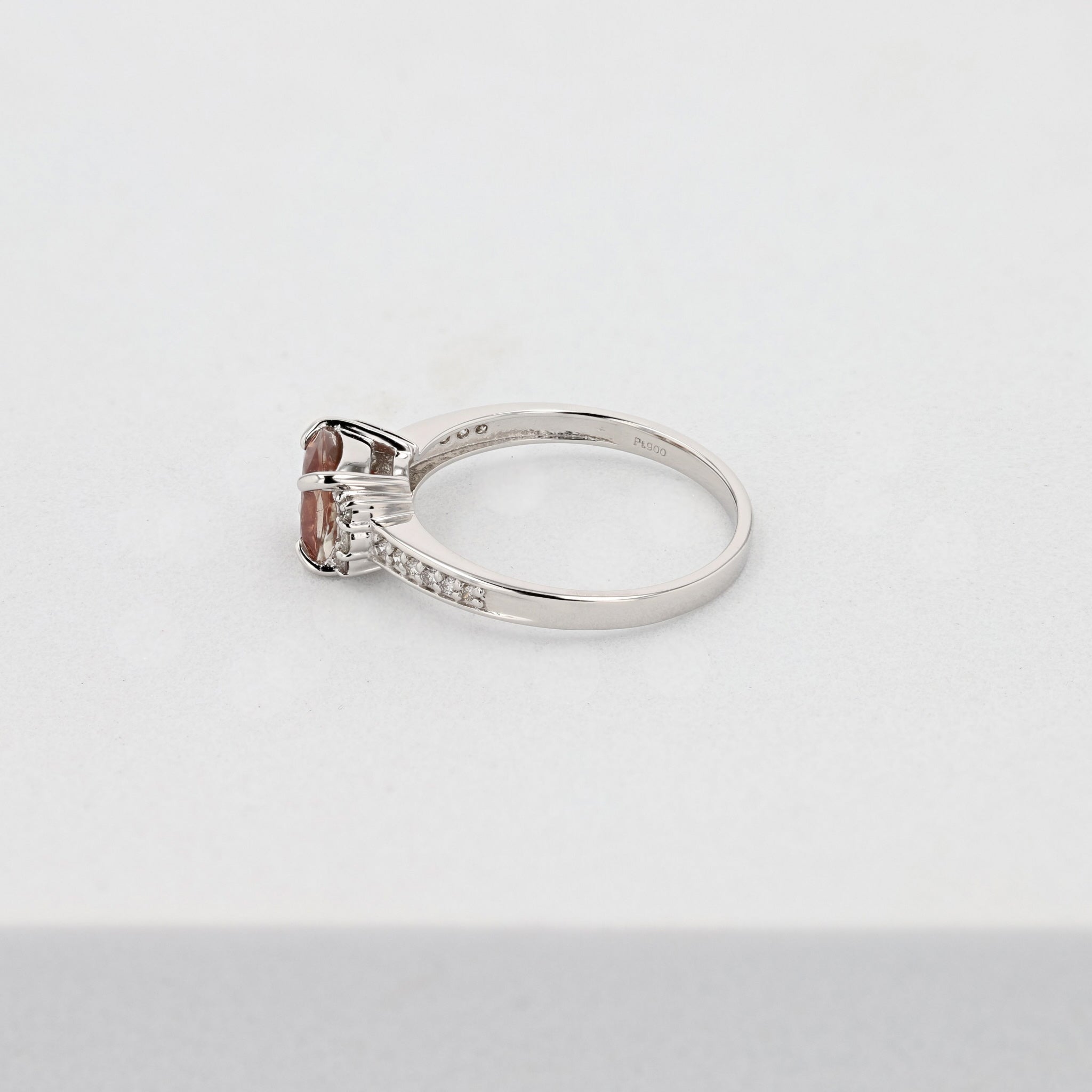 ラブラドライト/ダイヤモンド プラチナリング(クッションシェイプカット)《25N00508》