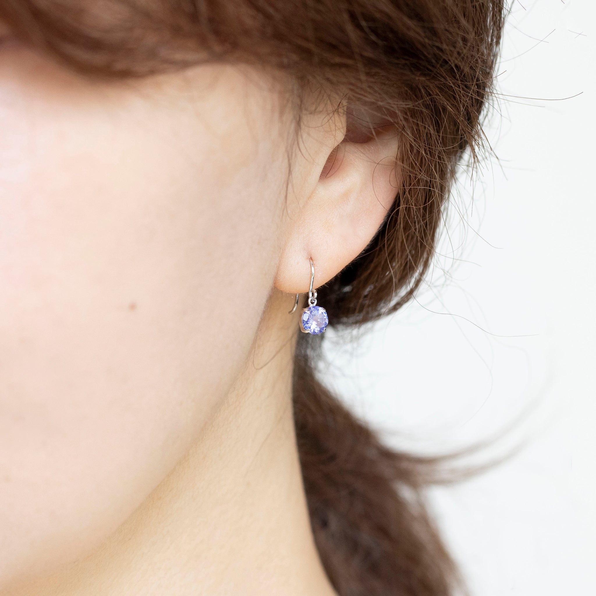 タンザナイト プラチナピアス(12月誕生石《25N00608》