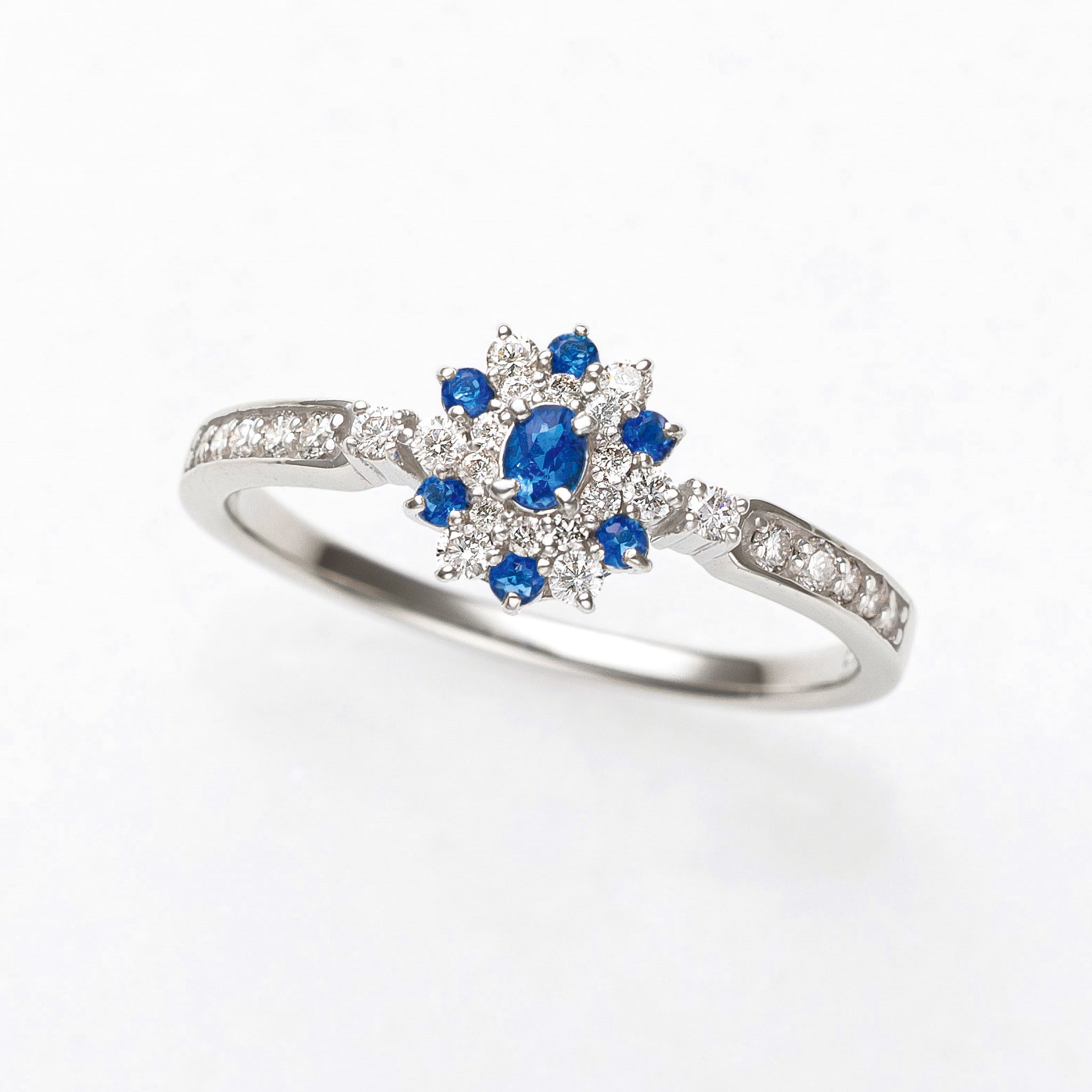 アウイナイト/ダイヤモンド プラチナリング(オーバルカット/鑑別書付)《25N00609》