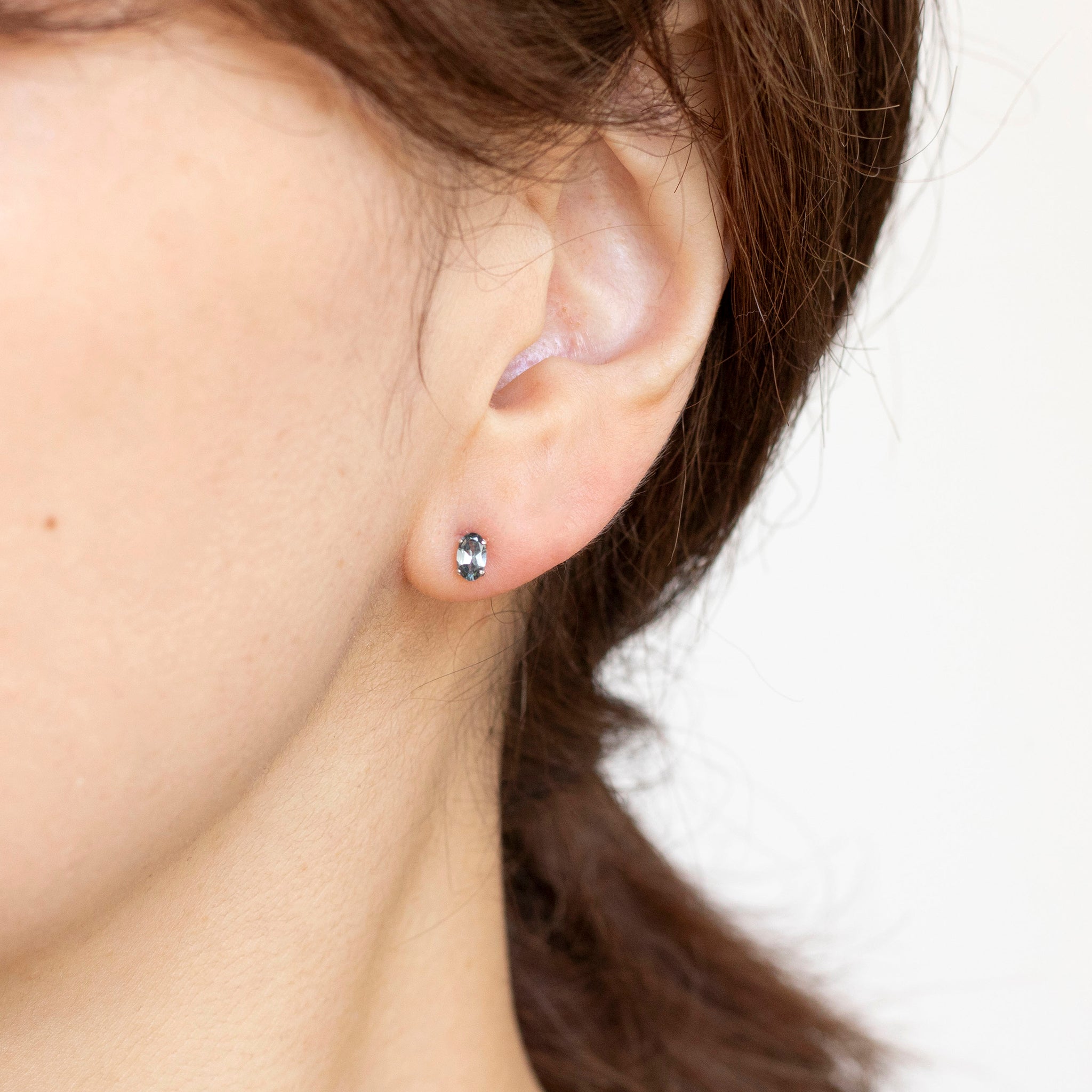 スピネル/ダイヤモンド プラチナピアス(8月誕生石《25N00702》