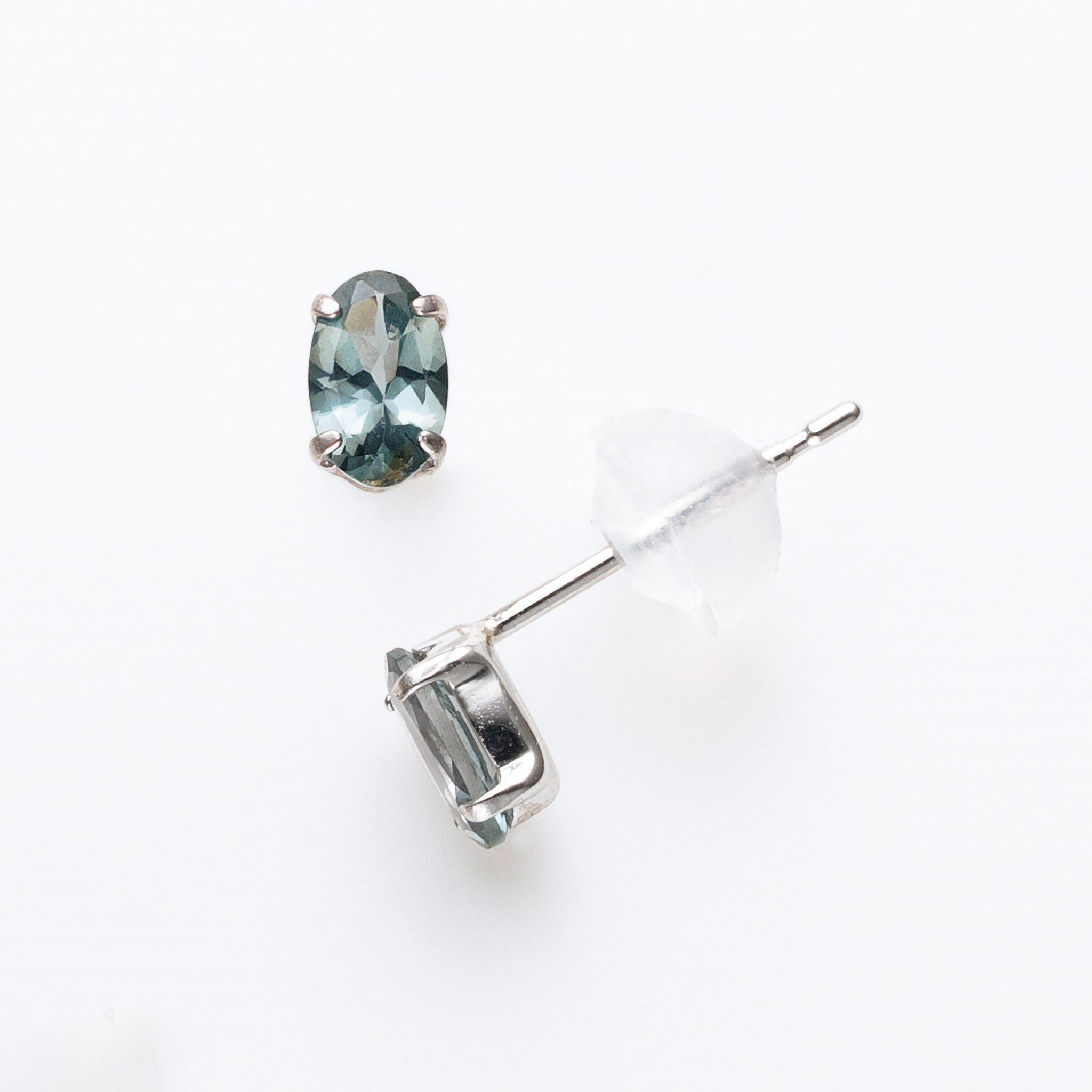 スピネル/ダイヤモンド プラチナピアス(8月誕生石《25N00702》