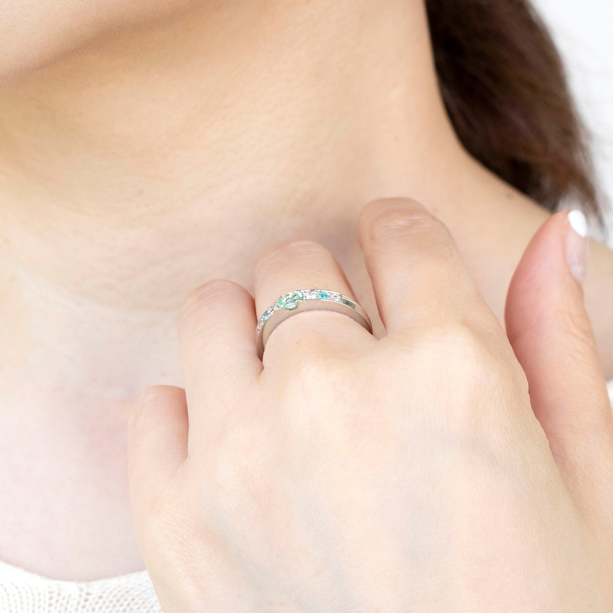 パライバトルマリン/ダイヤモンド プラチナリング(10月誕生石/鑑別書付)《25N00704》