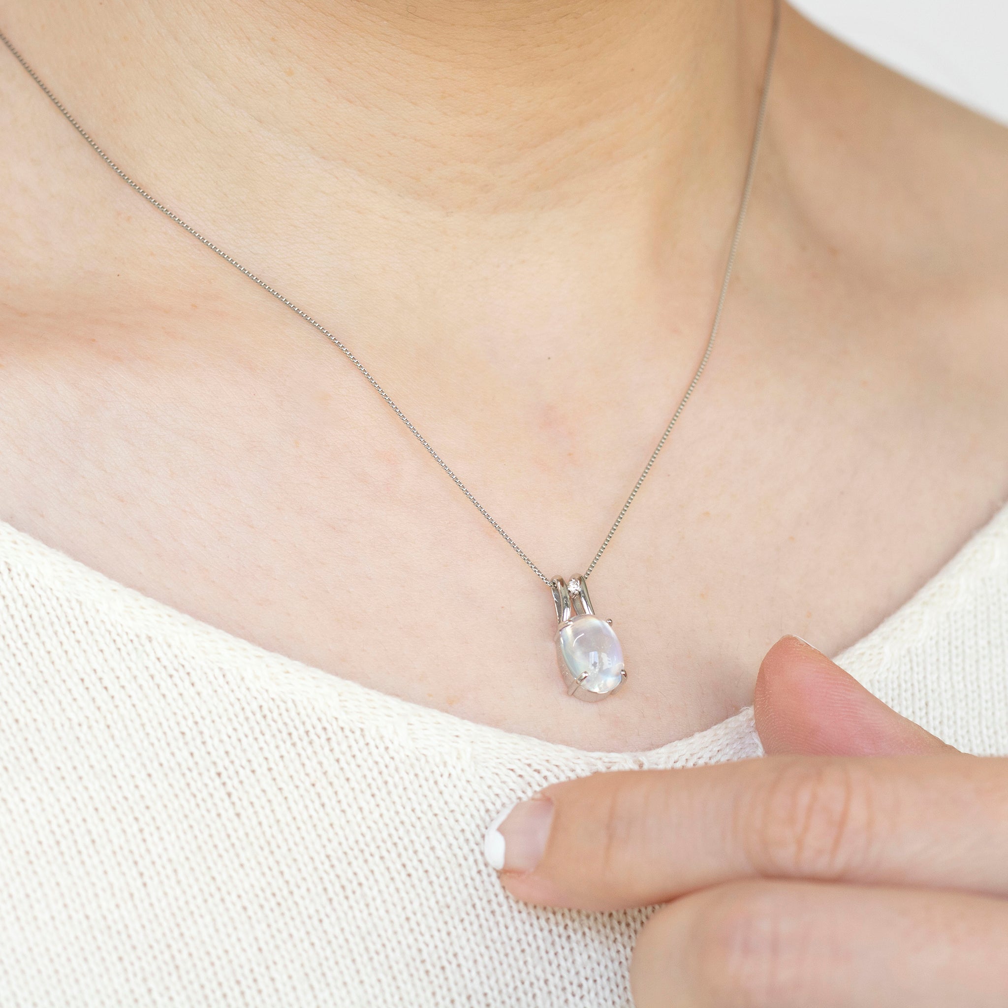 アンデシンラブラドライト/ダイヤモンド プラチナネックレス《25N00706》