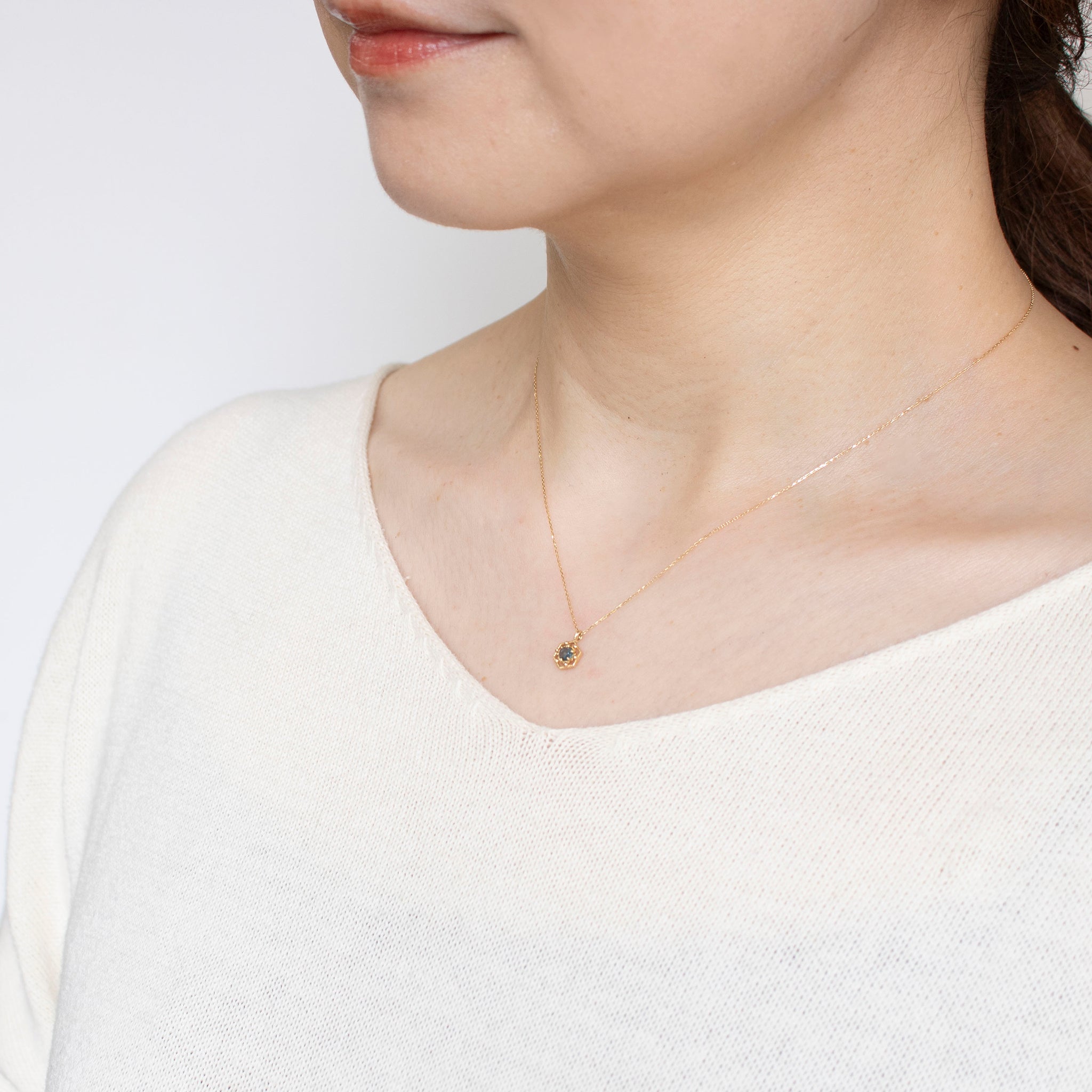 ブルートパーズ K18ネックレス(11月誕生石《25N00809》