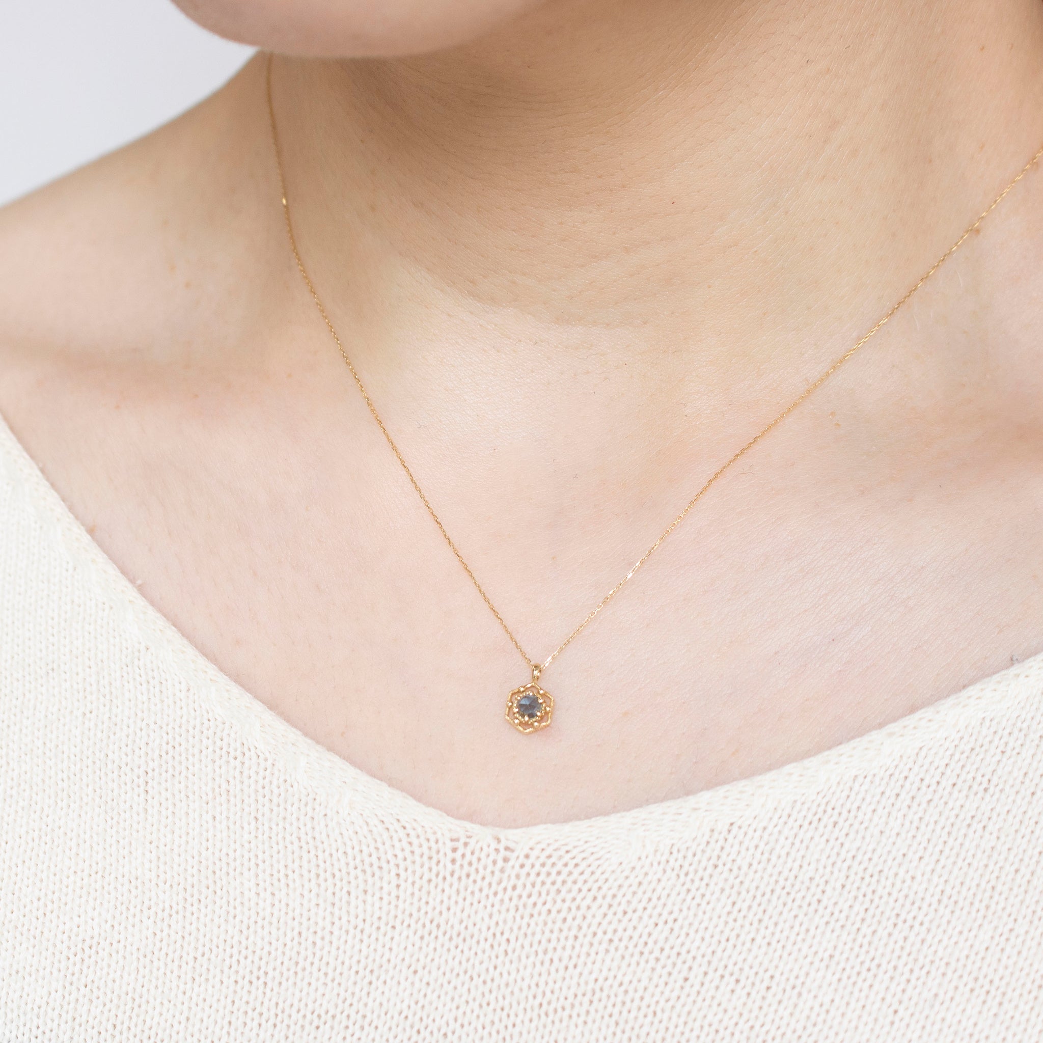 ブルートパーズ K18ネックレス(11月誕生石《25N00809》