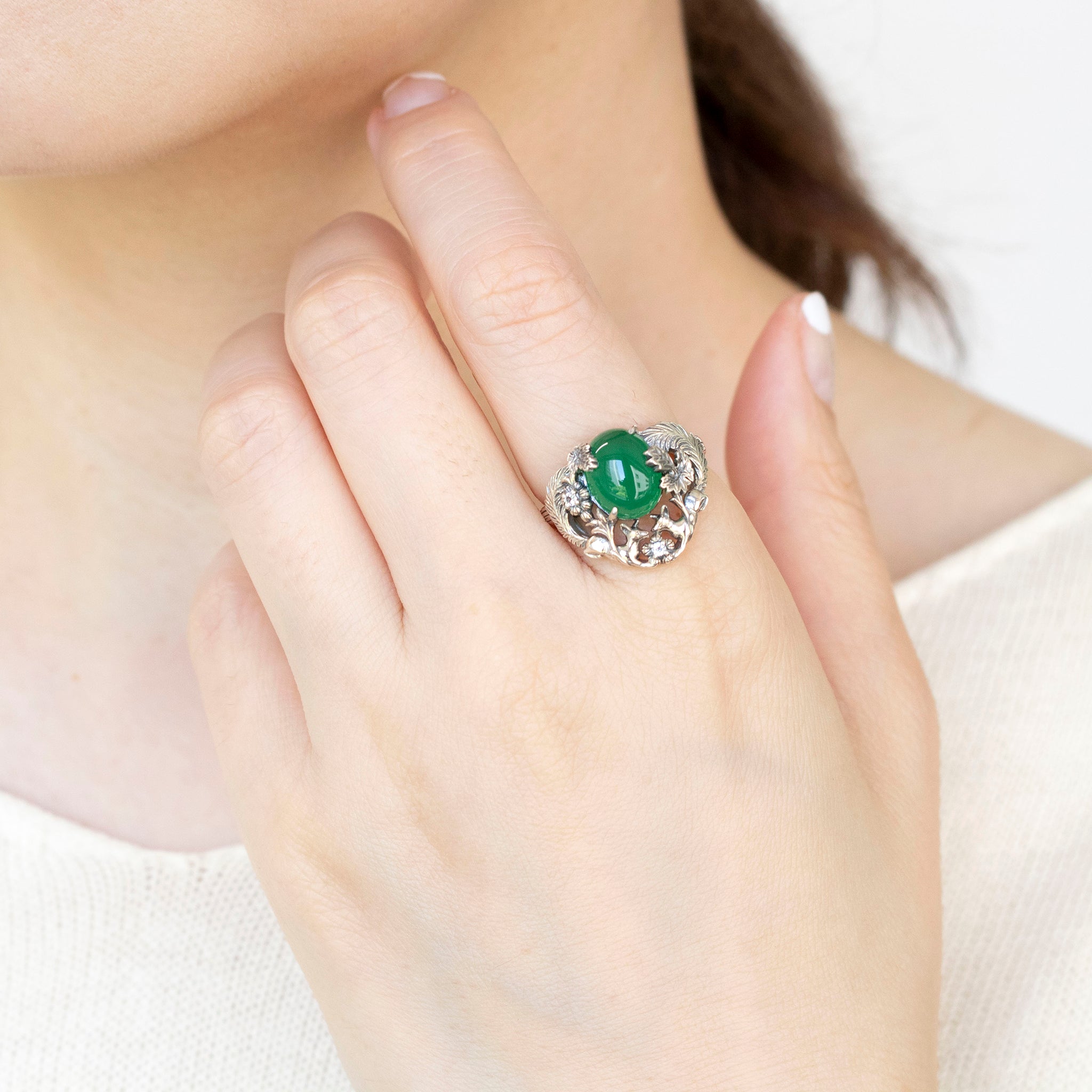 グリーンカルセドニー/ホワイトトパーズ シルバーリング(ブドウ)《25N00907》