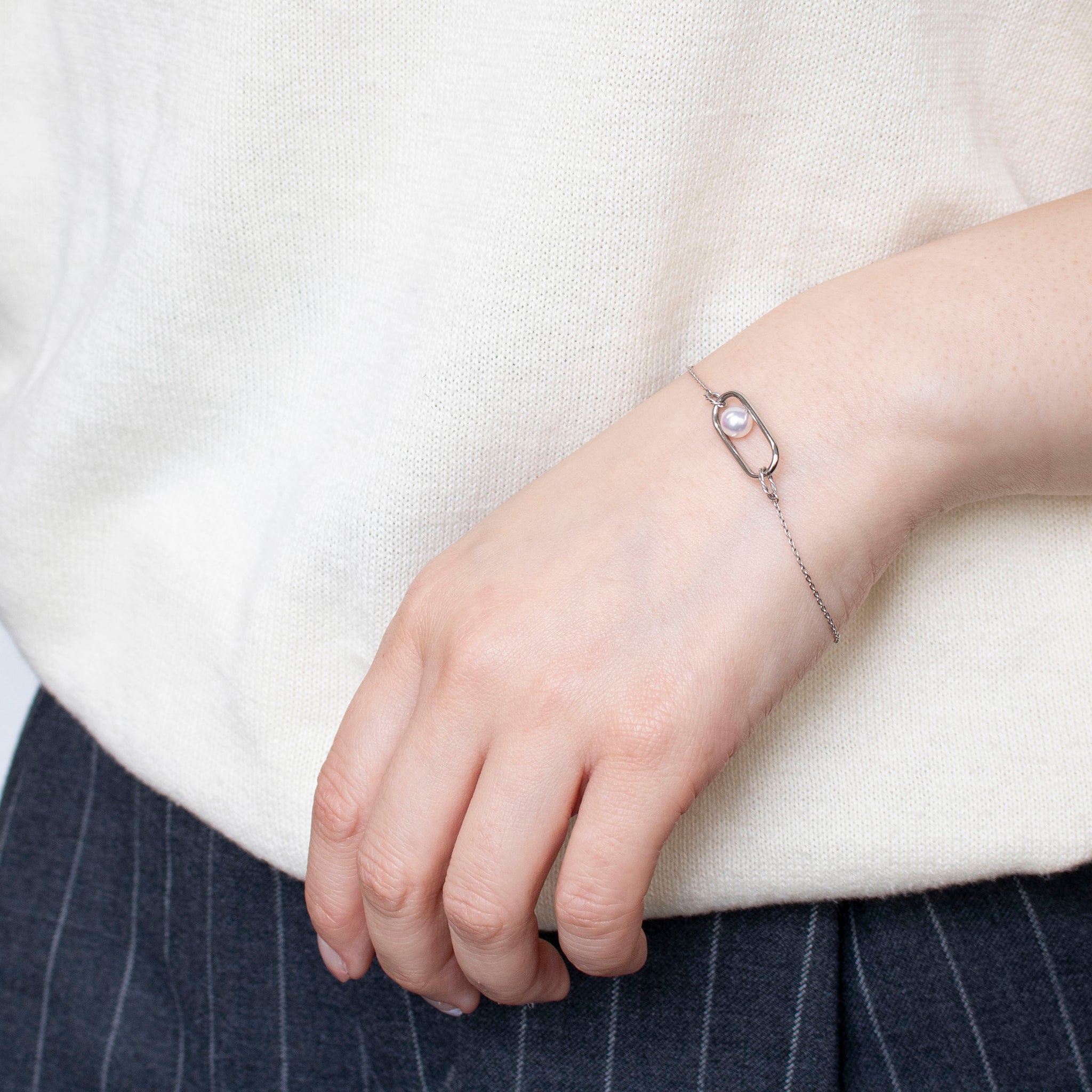 パール プラチナブレスレット(アコヤ真珠/5.5mm/6月誕生石)《25N01002》