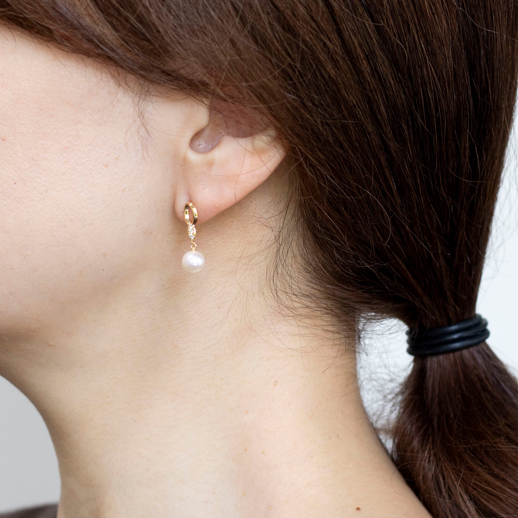 パール/ダイヤモンド K18ピアス(アコヤ真珠/6mm/6月誕生石)《25N01104》