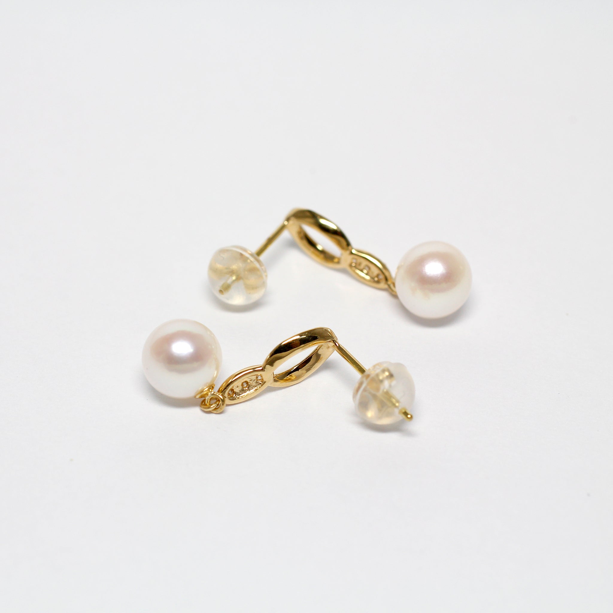 パール/ダイヤモンド K18ピアス(アコヤ真珠/6mm/6月誕生石)《25N01104》