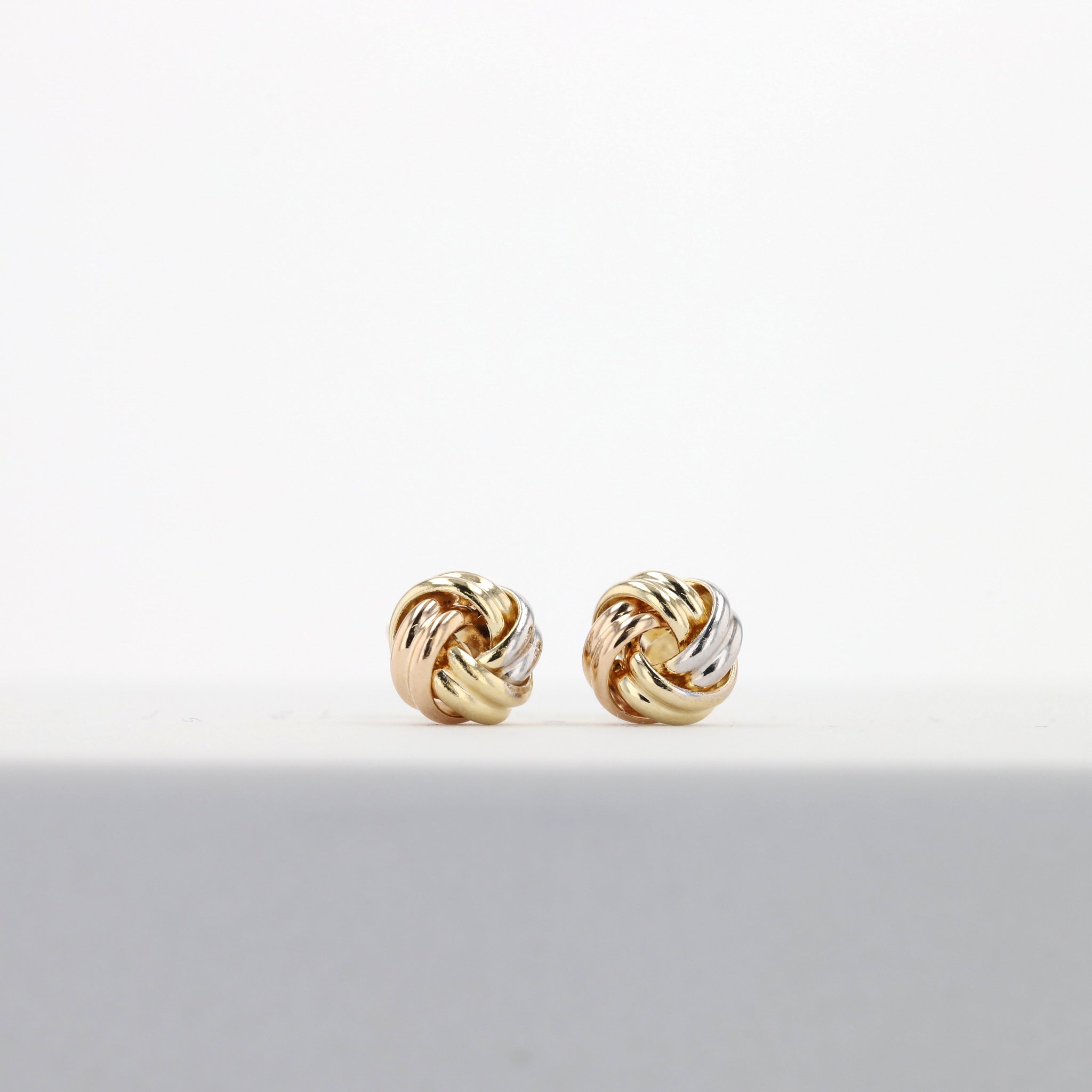 K18ピアス(スリーカラー/イタリア製)《25N01205》