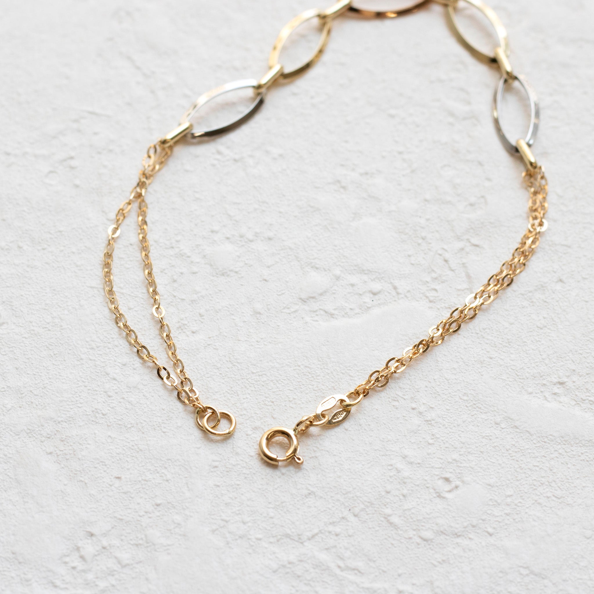 K18ブレスレット(スリーカラー/イタリア製)《25N01206》