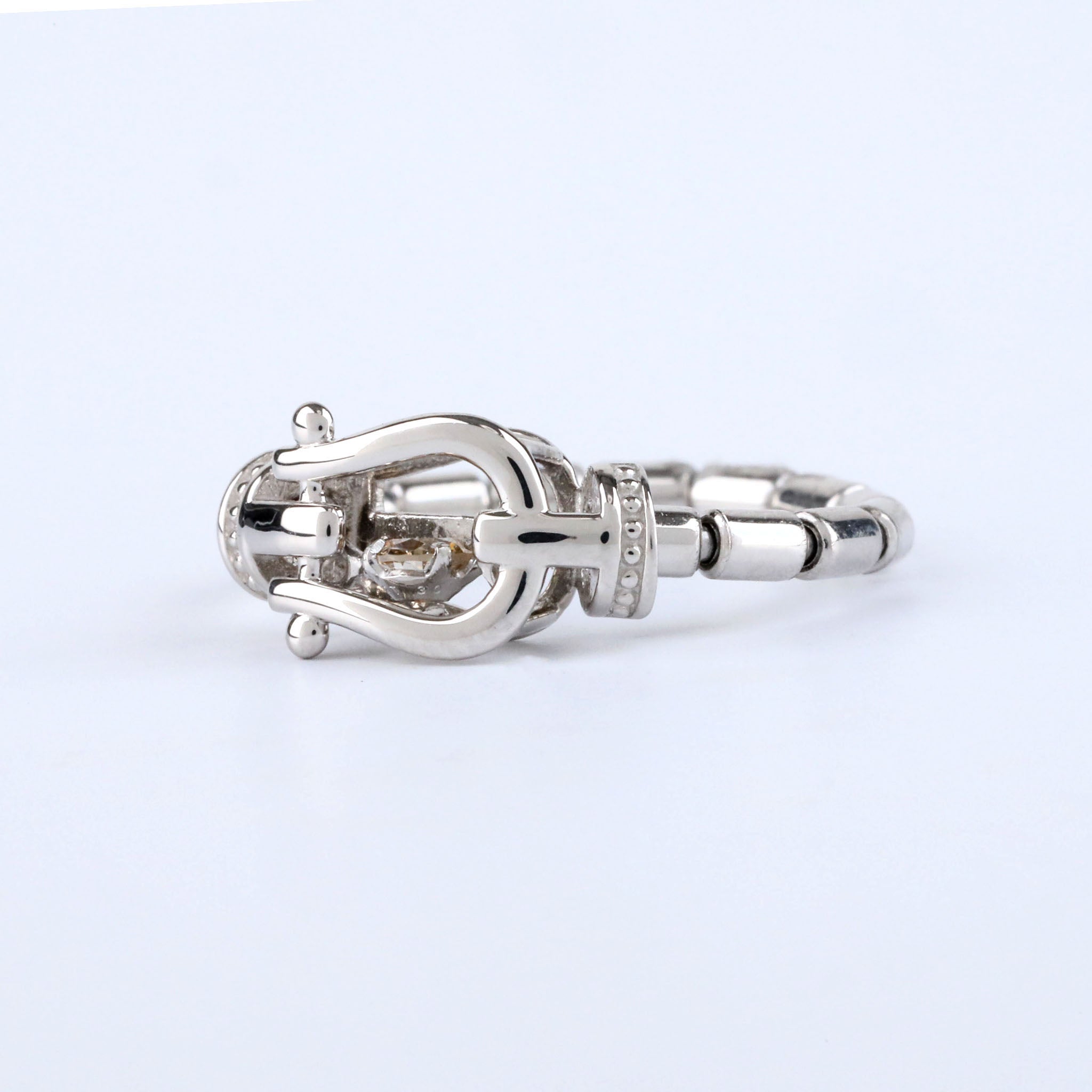 ダイヤモンド プラチナリング(ダンシングストーン/4月誕生石)《25N01301》