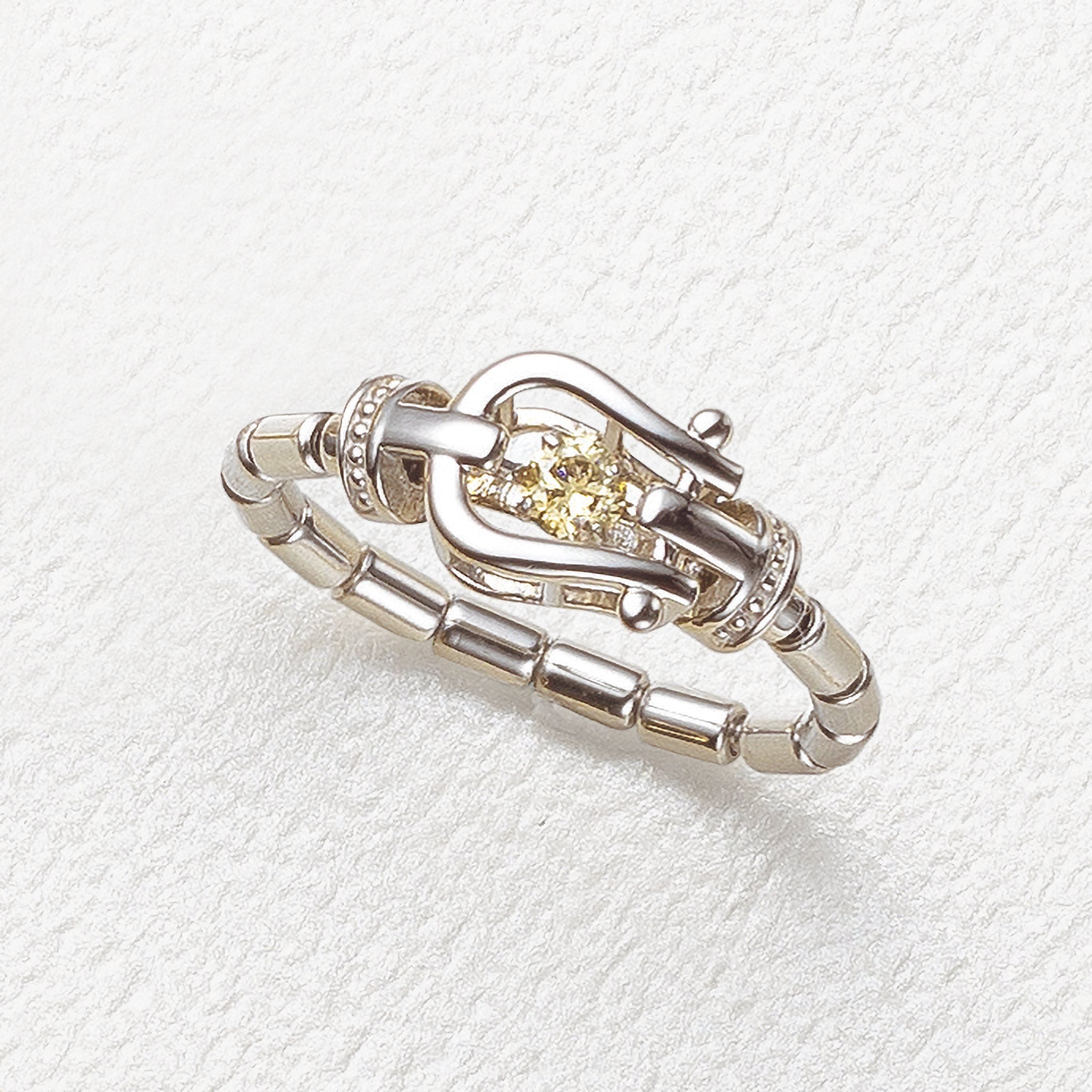 ダイヤモンド プラチナリング(ダンシングストーン/4月誕生石)《25N01301》