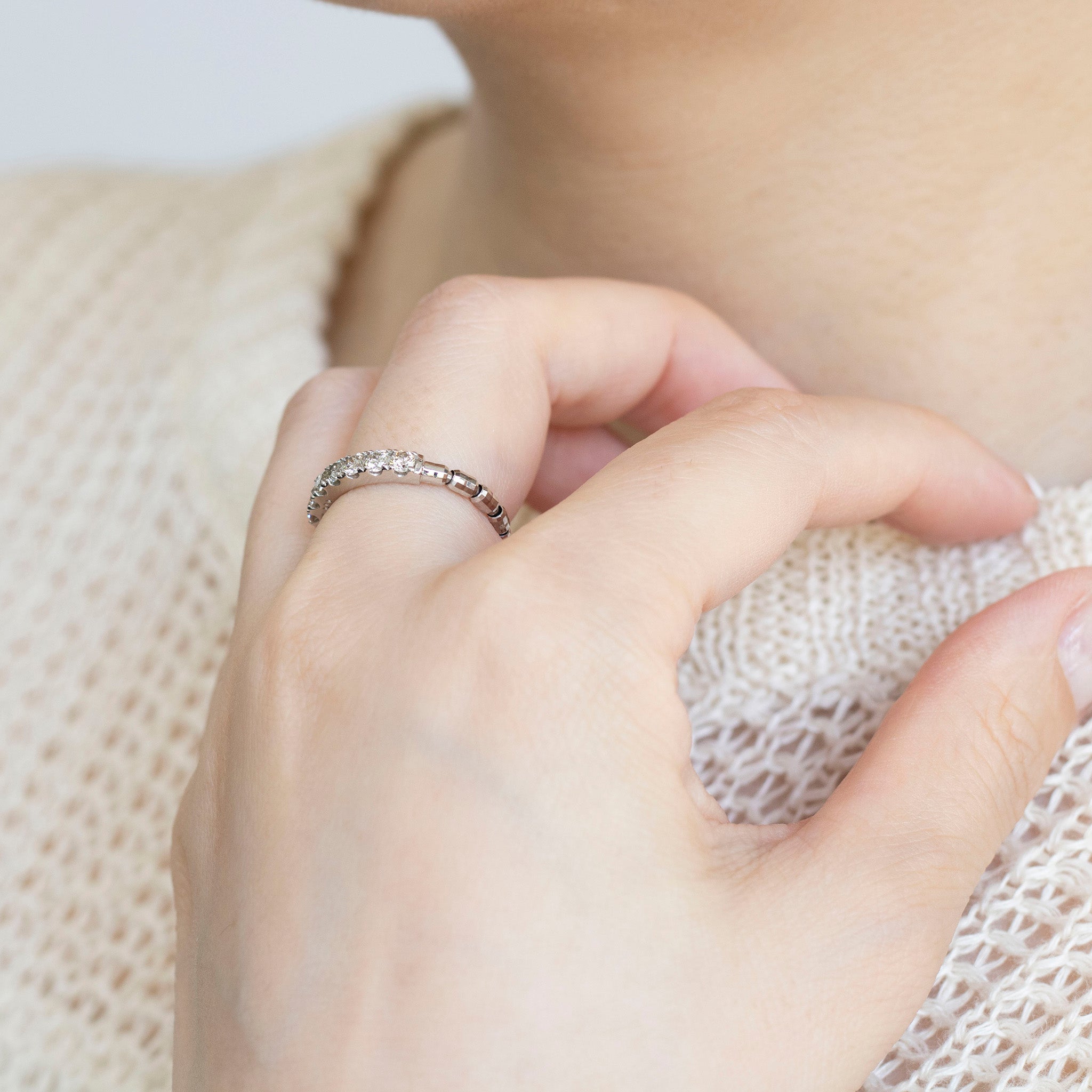 ダイヤモンド プラチナリング(フリーサイズ/4月誕生石)《25N01304》