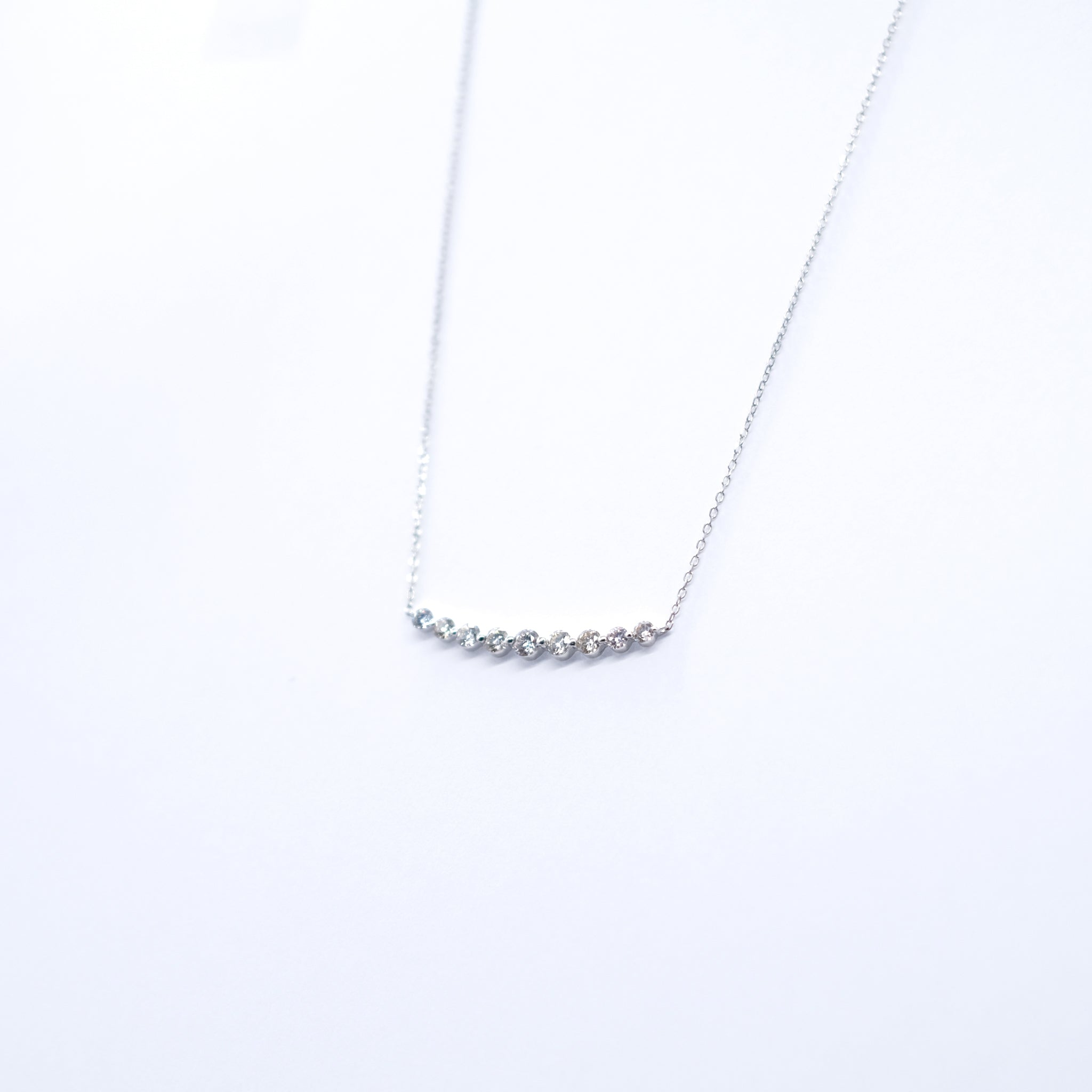 ダイヤモンド プラチナネックレス(計1.0カラット/4月誕生石)《25N01312》