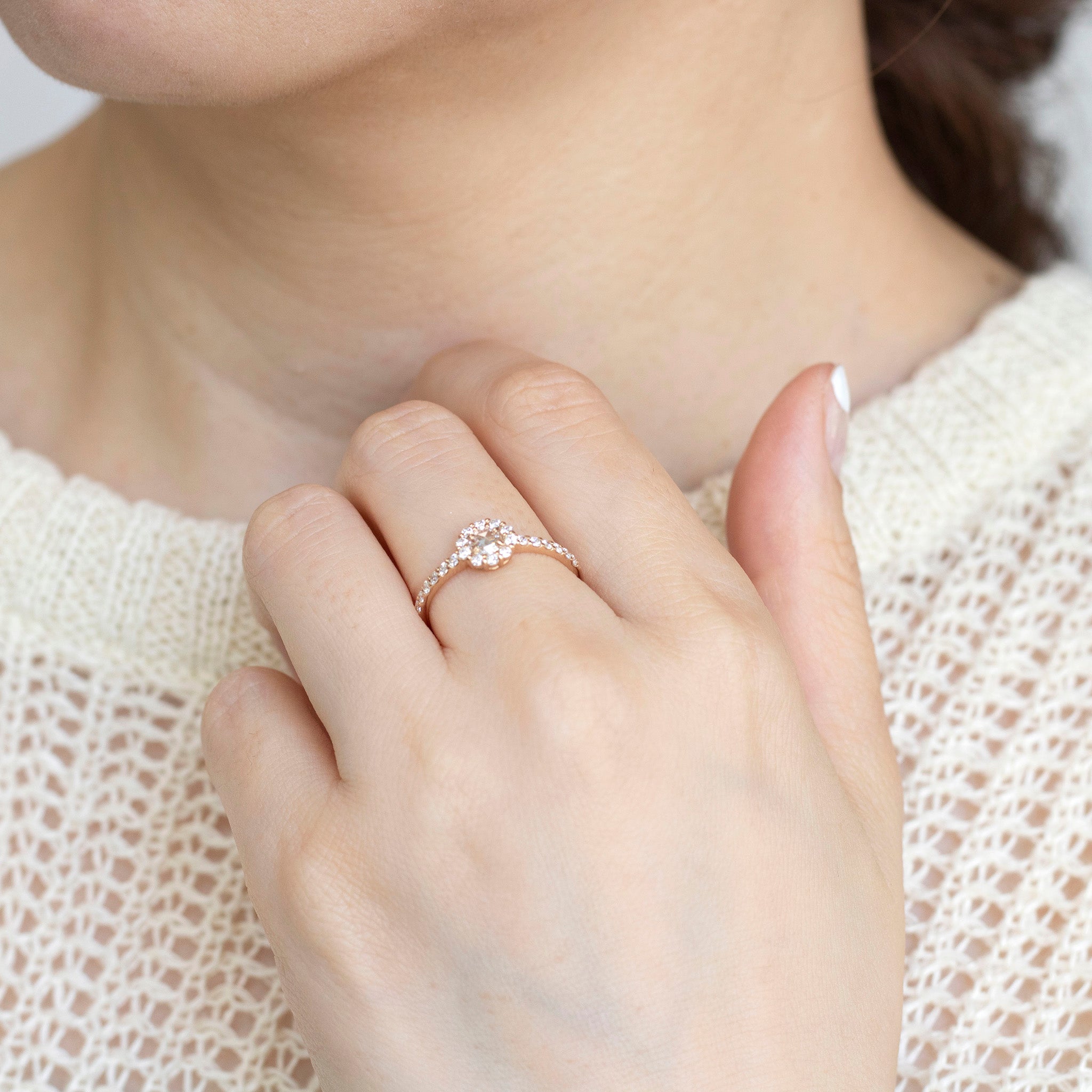 ダイヤモンド K18リング(ローズカット/4月誕生石/鑑別書付)《25N01401》