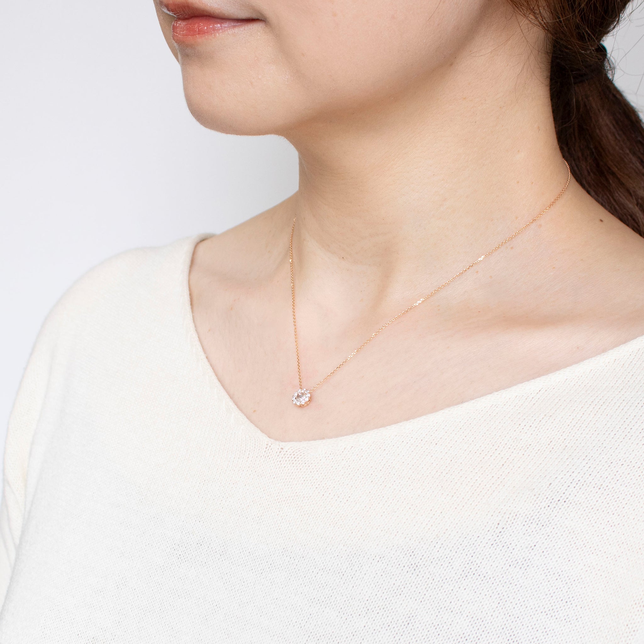 ダイヤモンド K18ネックレス(ローズカット/4月誕生石/鑑別書付)《25N01402》