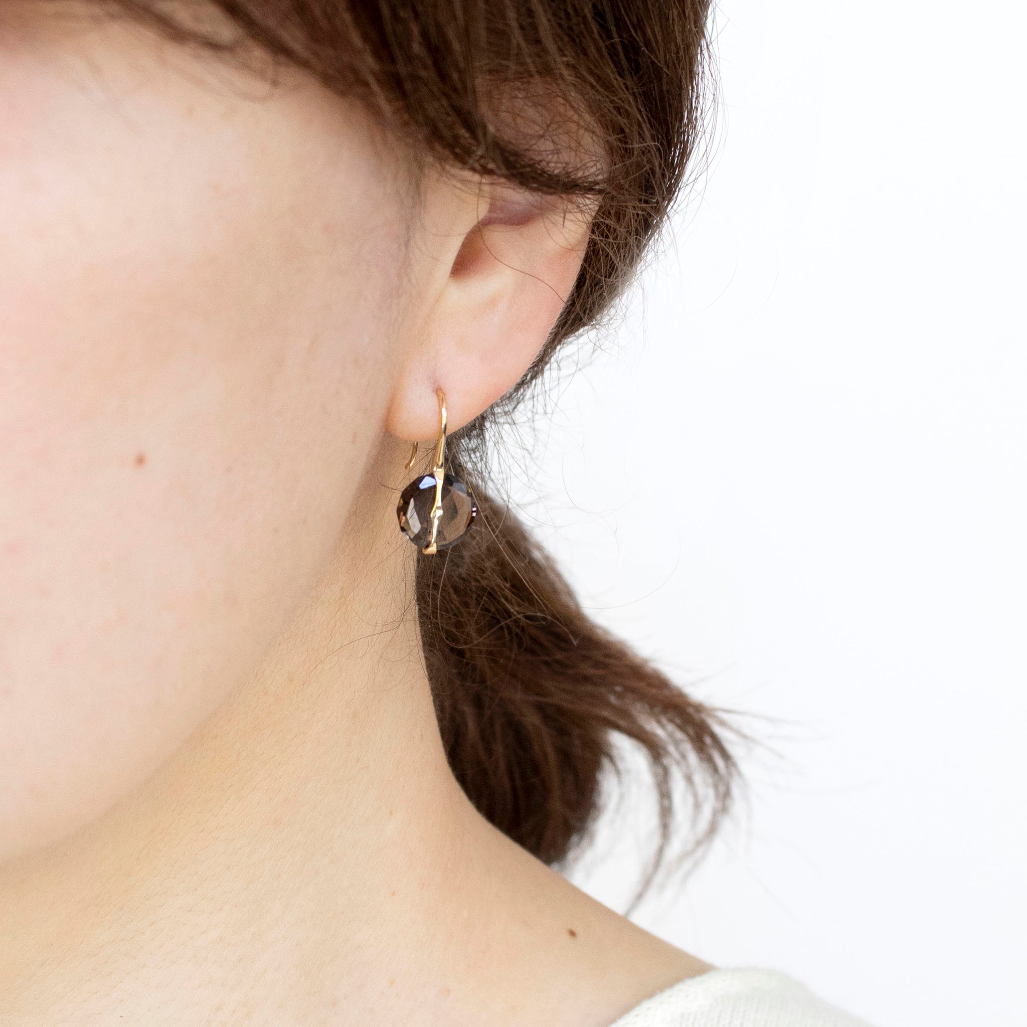 スモーキークォーツ K10ピアス(3.3カラット)《25N01601》