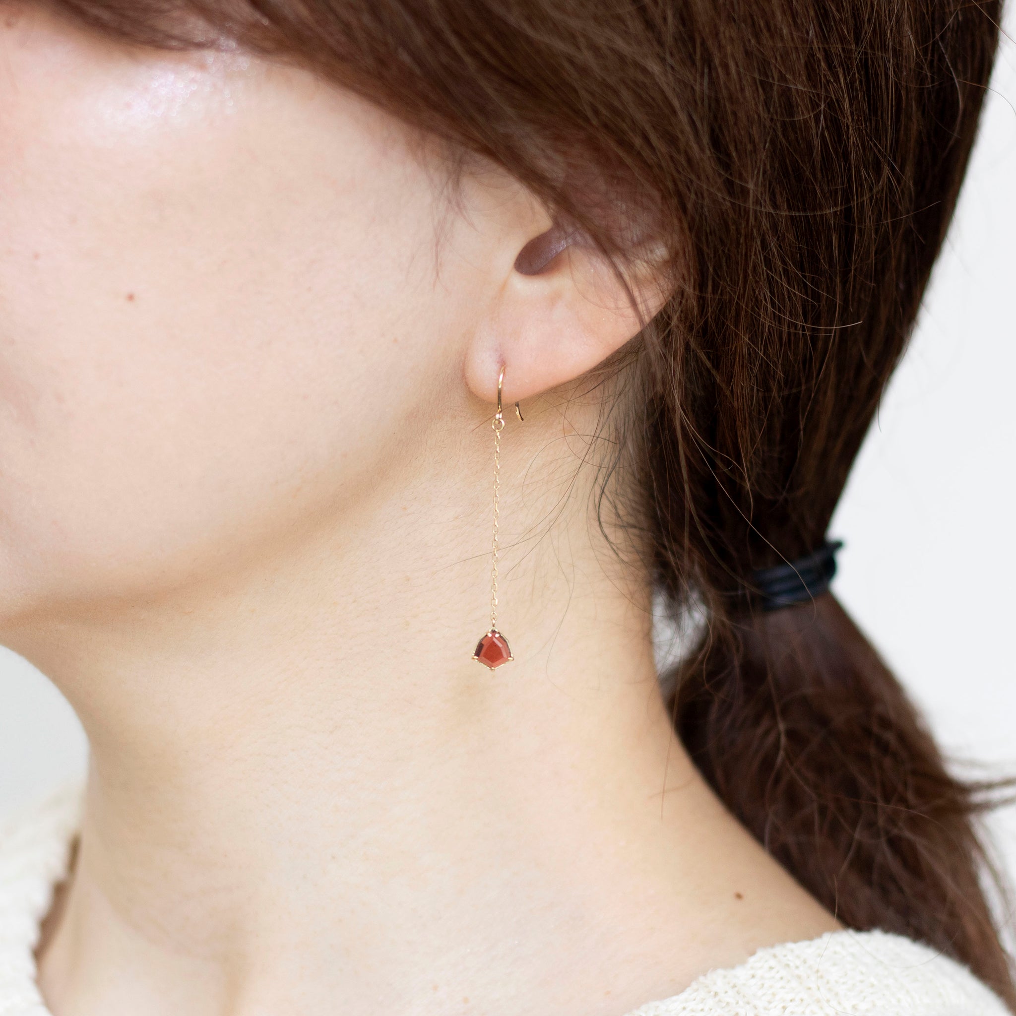 ガーネット K10ピアス(1月誕生石)《25N01608》