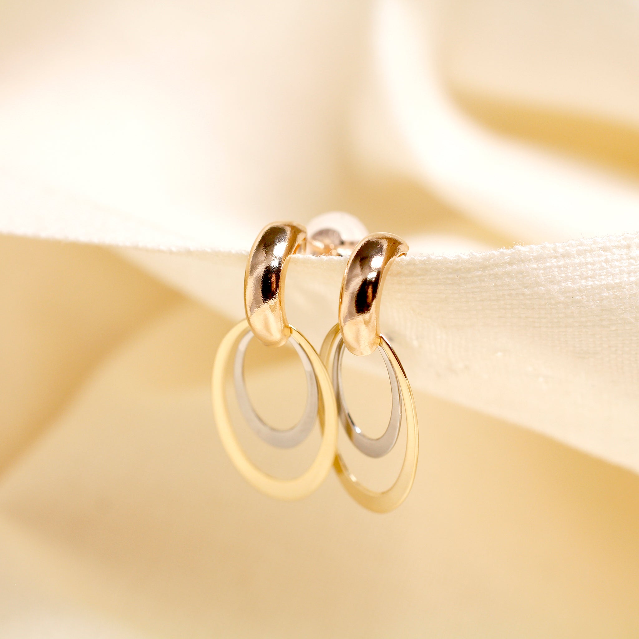 K18/プラチナピアス(スリーカラー)《25N01610》