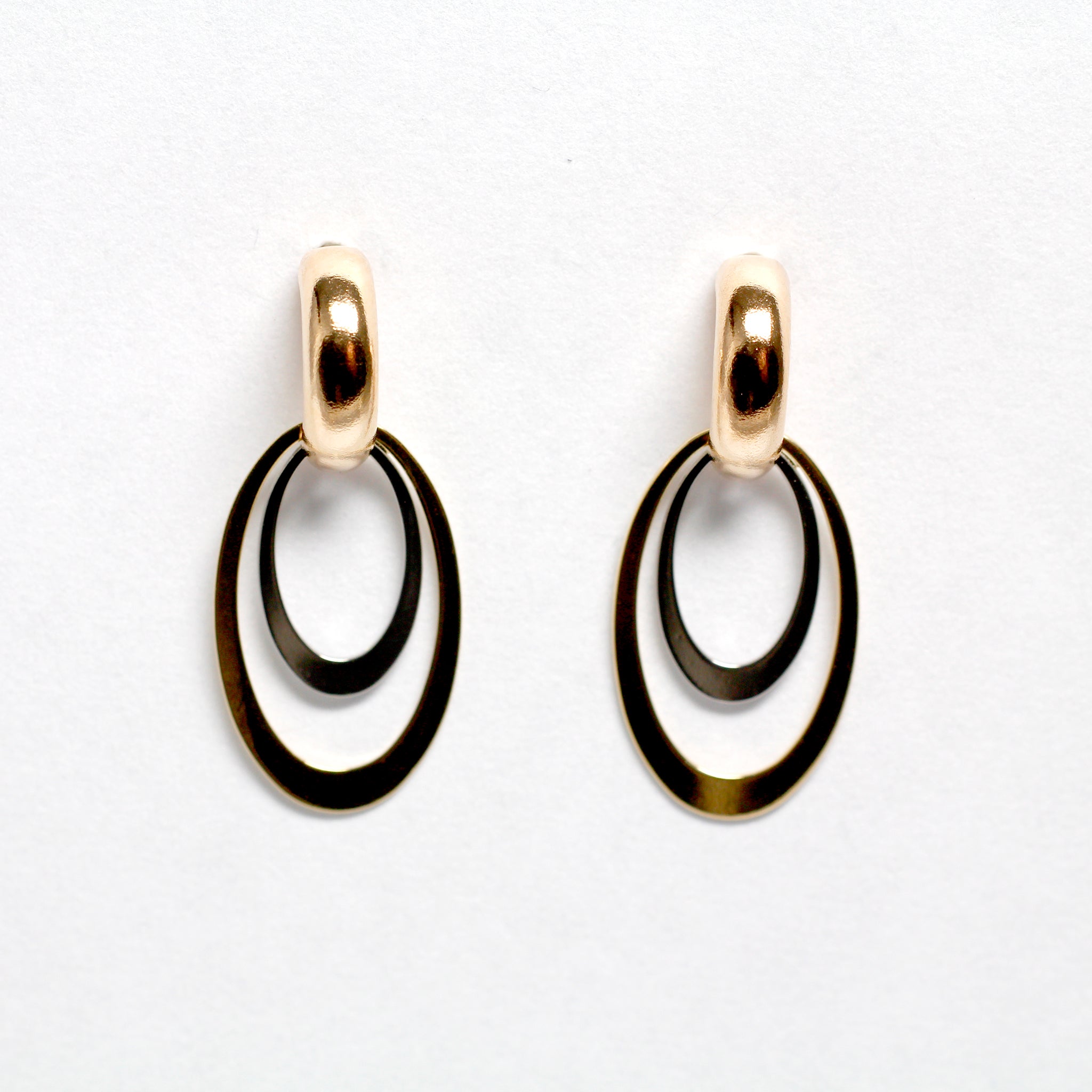 K18/プラチナピアス(スリーカラー)《25N01610》