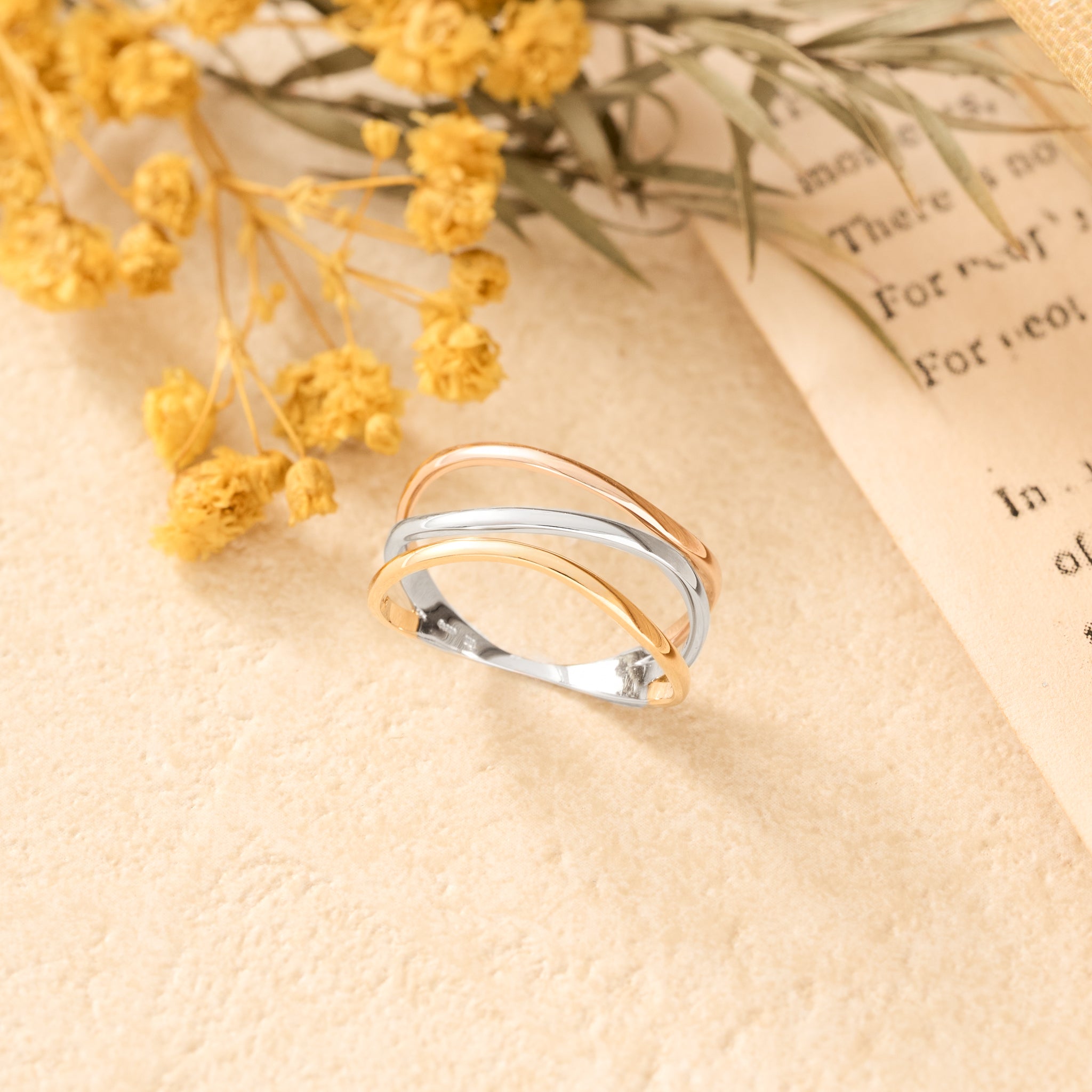 プラチナ/K18リング(スリーカラー)《25N01611》