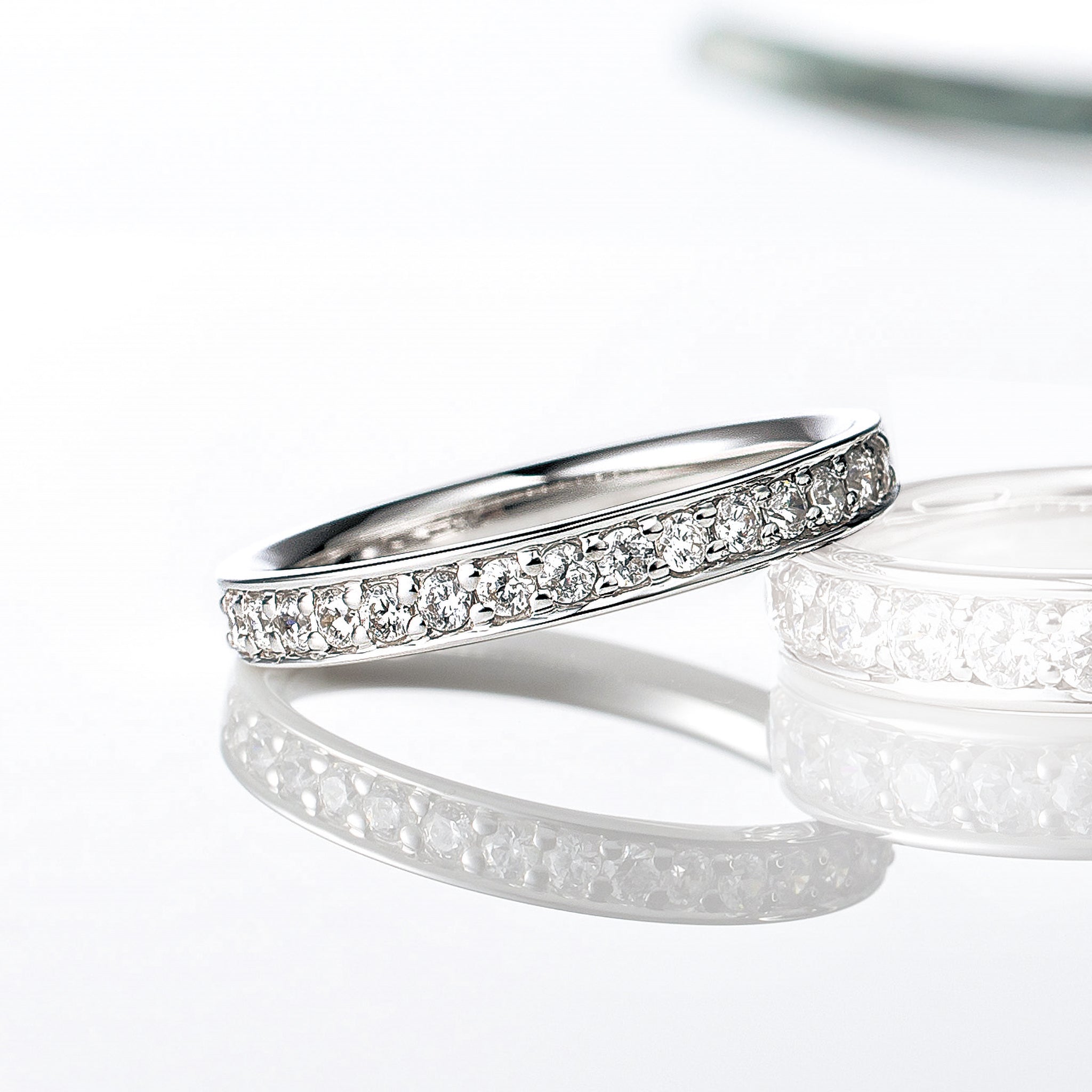 ダイヤモンド プラチナリング(計0.3カラットハーフエタニティ/4月誕生石)《25N01801》