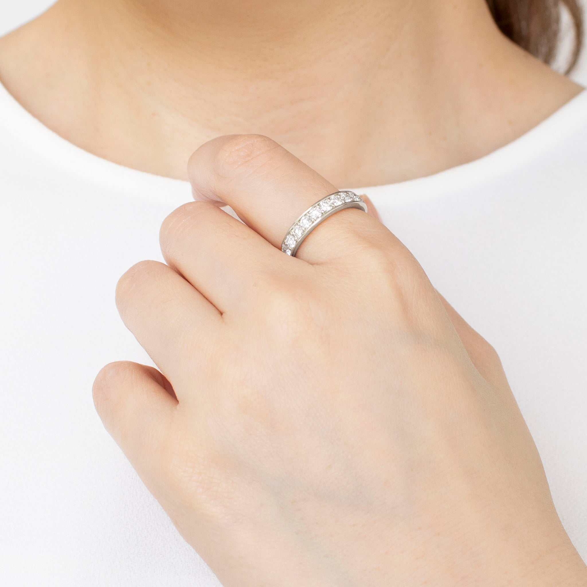 ダイヤモンド プラチナリング(計0.7カラットハーフエタニティ/4月誕生石)《25N01802》