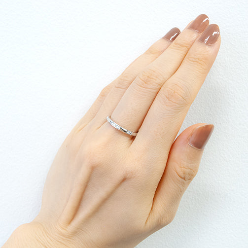 ダイヤモンド プラチナリング《25N01805》