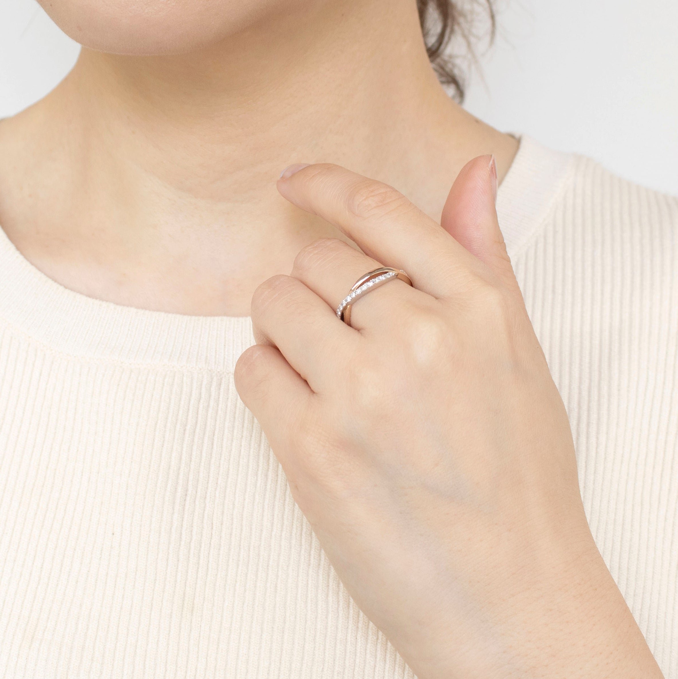 ダイヤモンド プラチナ/K18リング(4月誕生石)《25N01810》