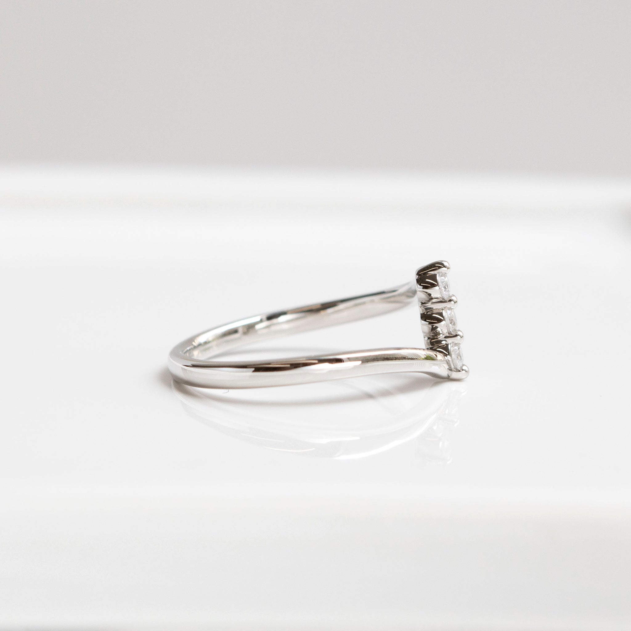 ダイヤモンド プラチナリング(4月誕生石)《25N01908》