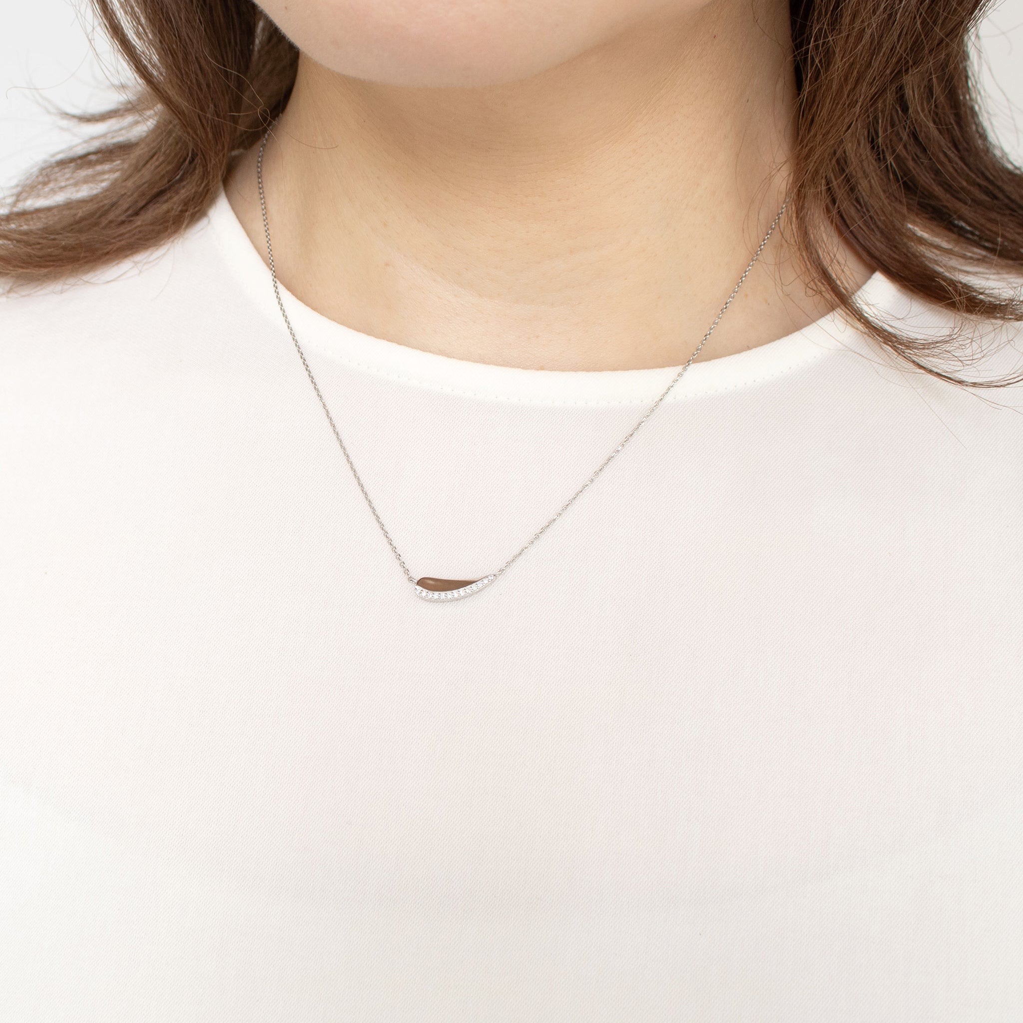 ダイヤモンド プラチナネックレス(4月誕生石)《25N01909》