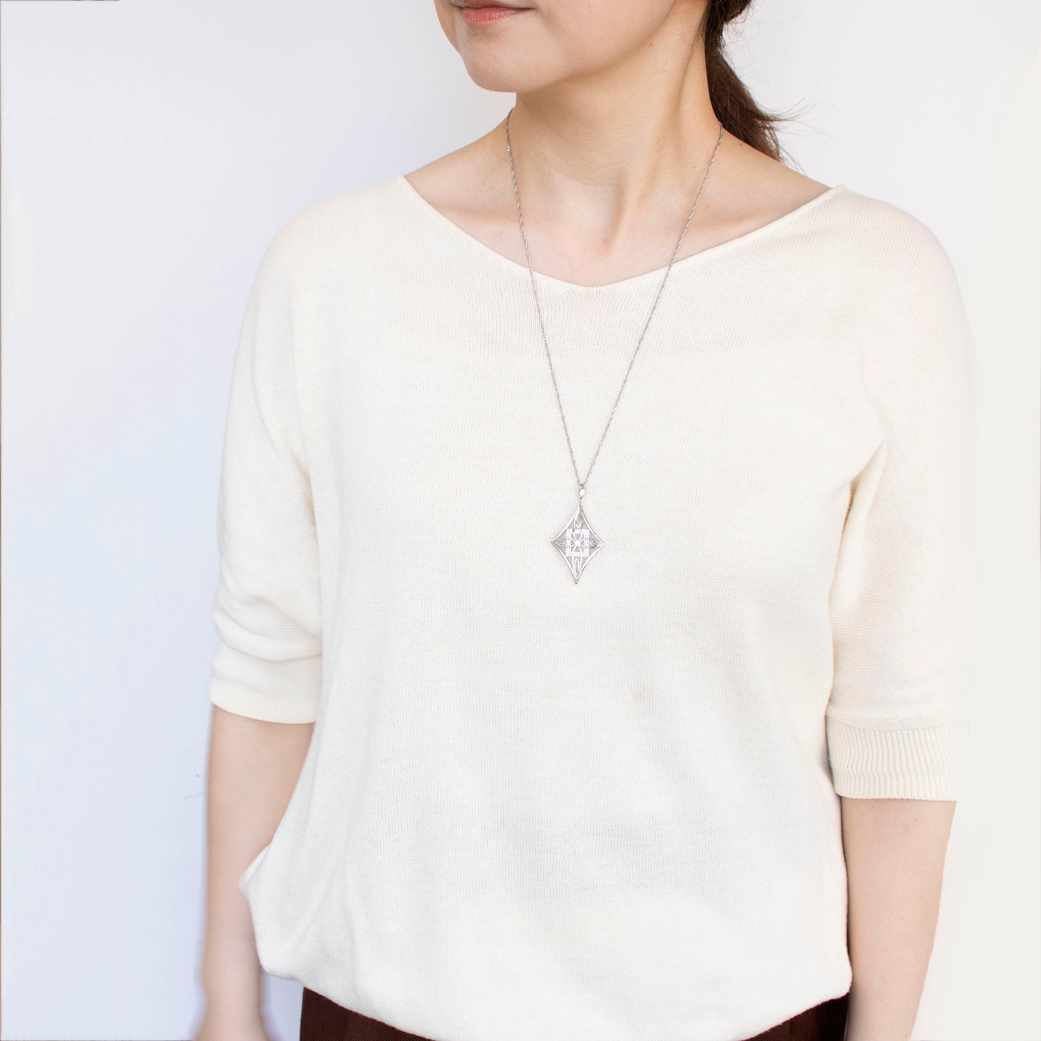 ダイヤモンド プラチナネックレス(ロング/60cm/4月誕生石/鑑別書付)《25N01910》