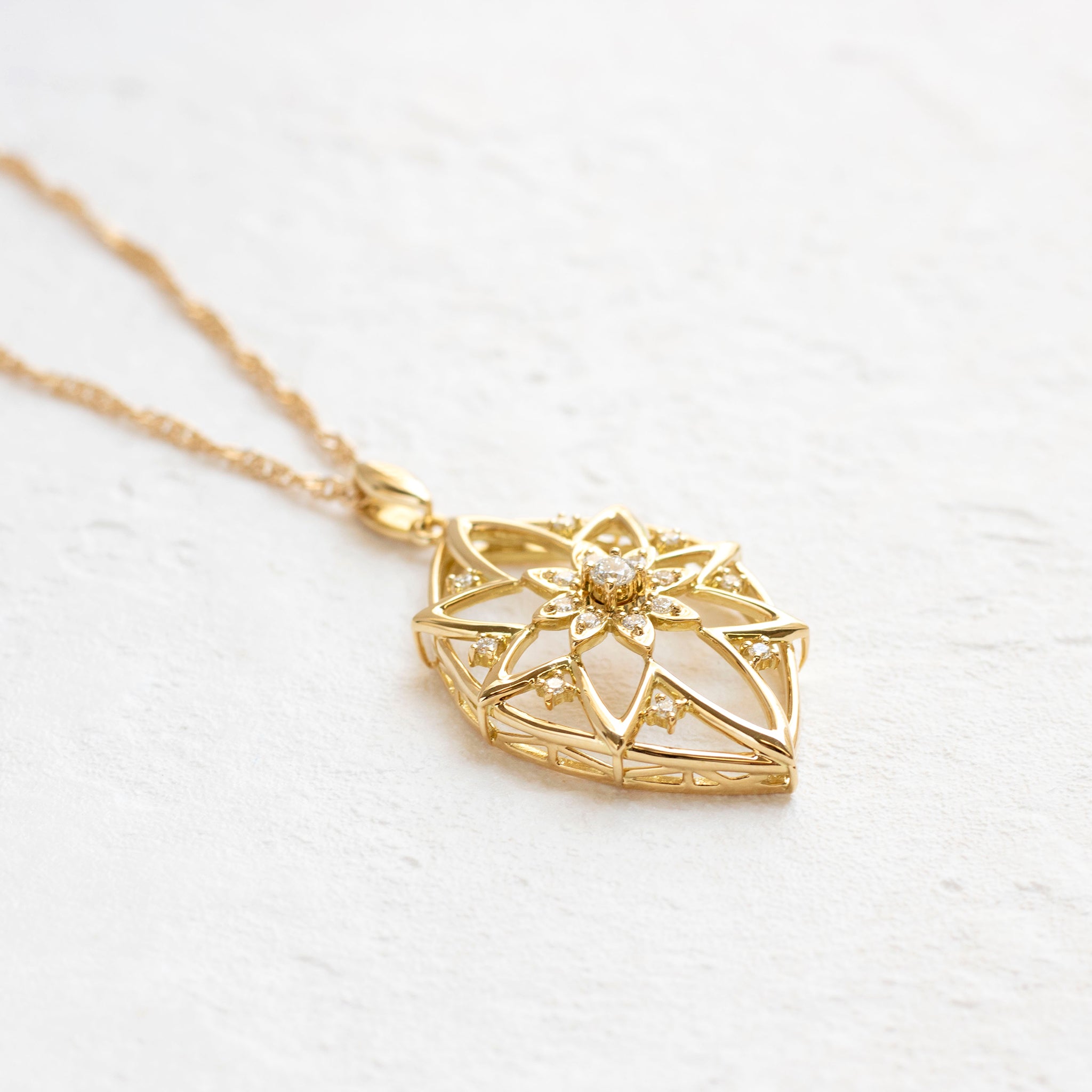 ダイヤモンド K18ネックレス(ロング/60cm/4月誕生石/鑑別書付)《25N02007》