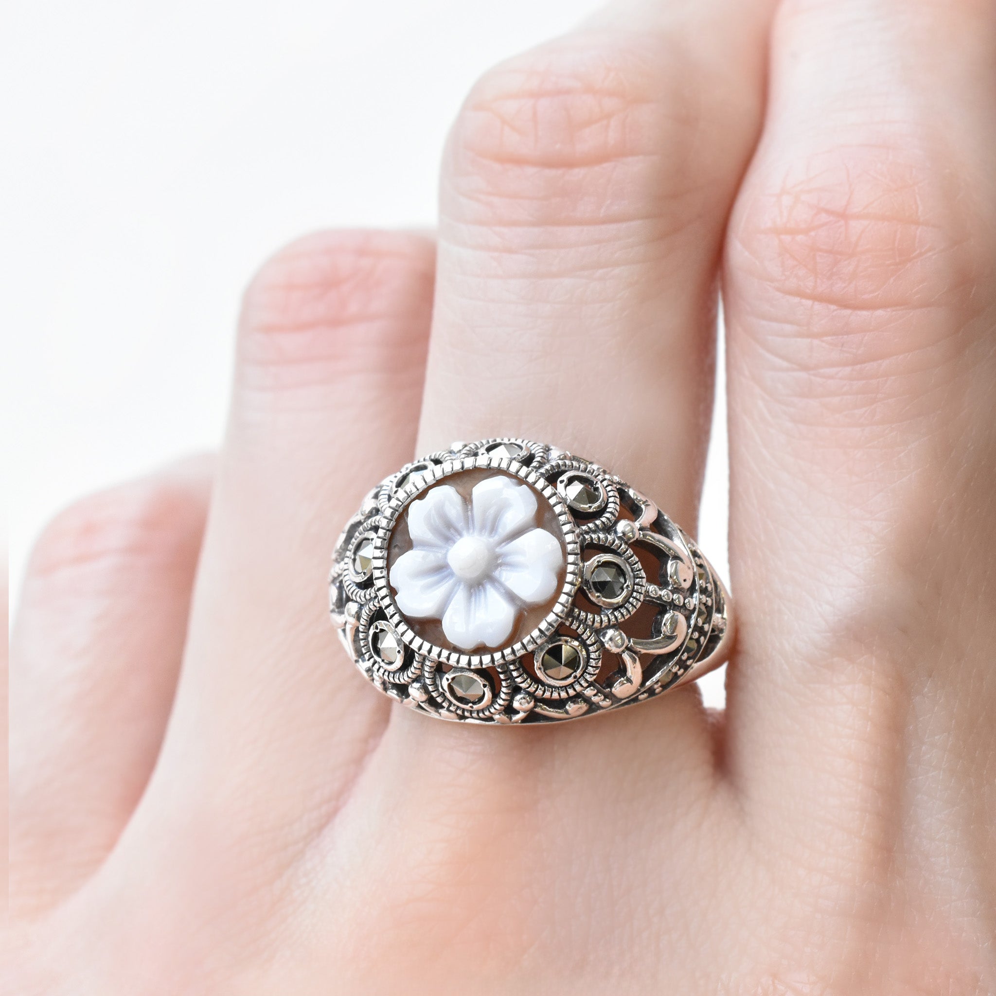 シェルカメオ/マルカジット シルバーリング《25N02101》