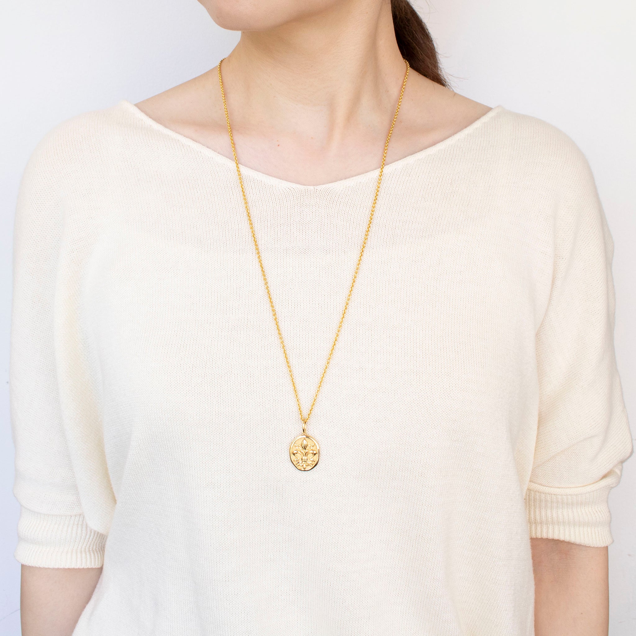 シルバーネックレス(コインモチーフ/ロング/70cm)《25N02104》