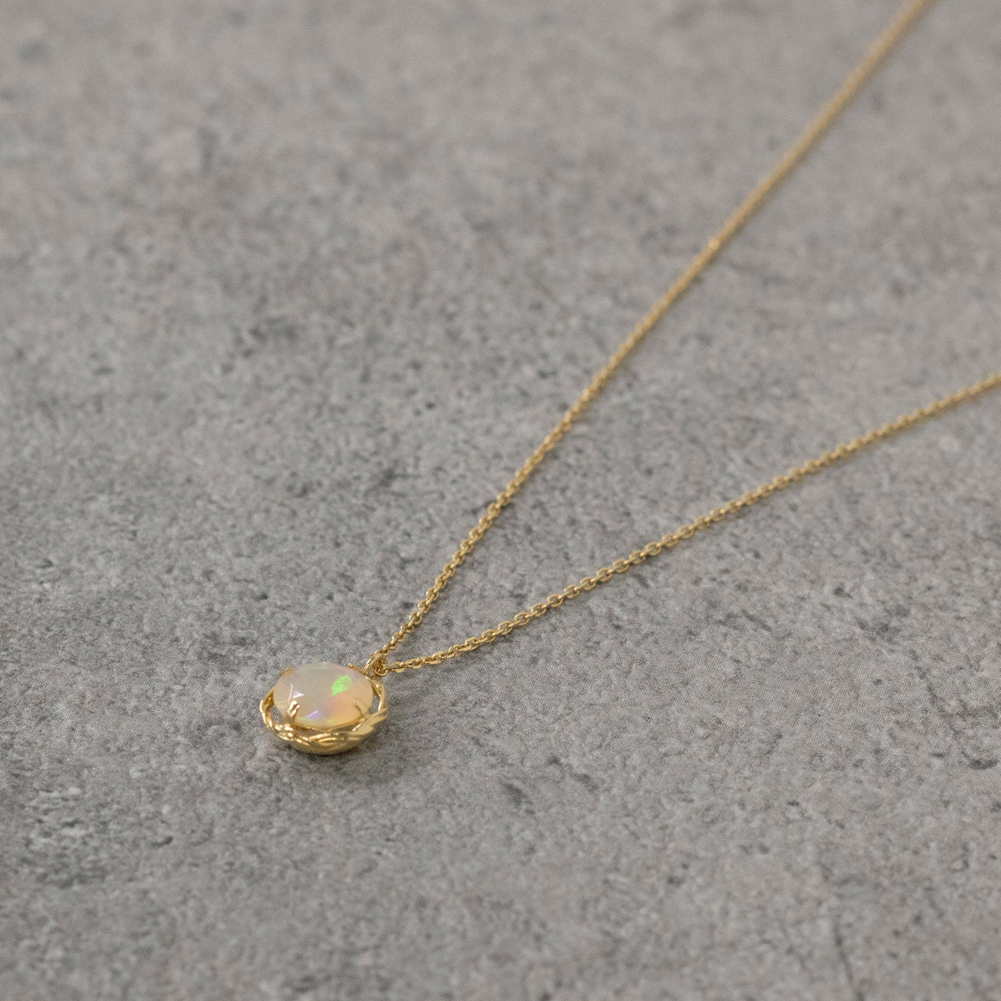 オパール K18ネックレス(10月誕生石)《25N02207》