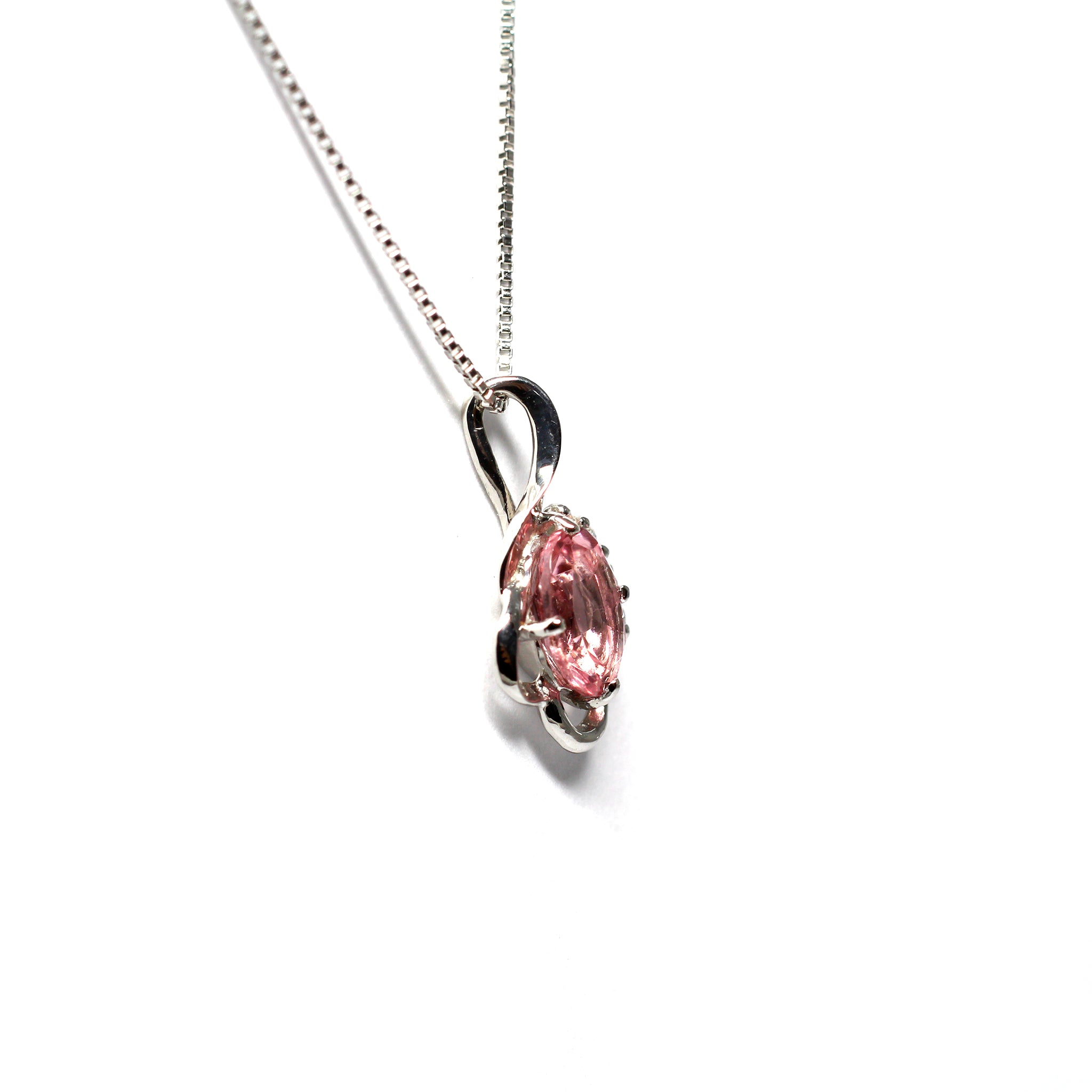 ピンクトルマリン プラチナネックレス(10月誕生石)《25N02208》