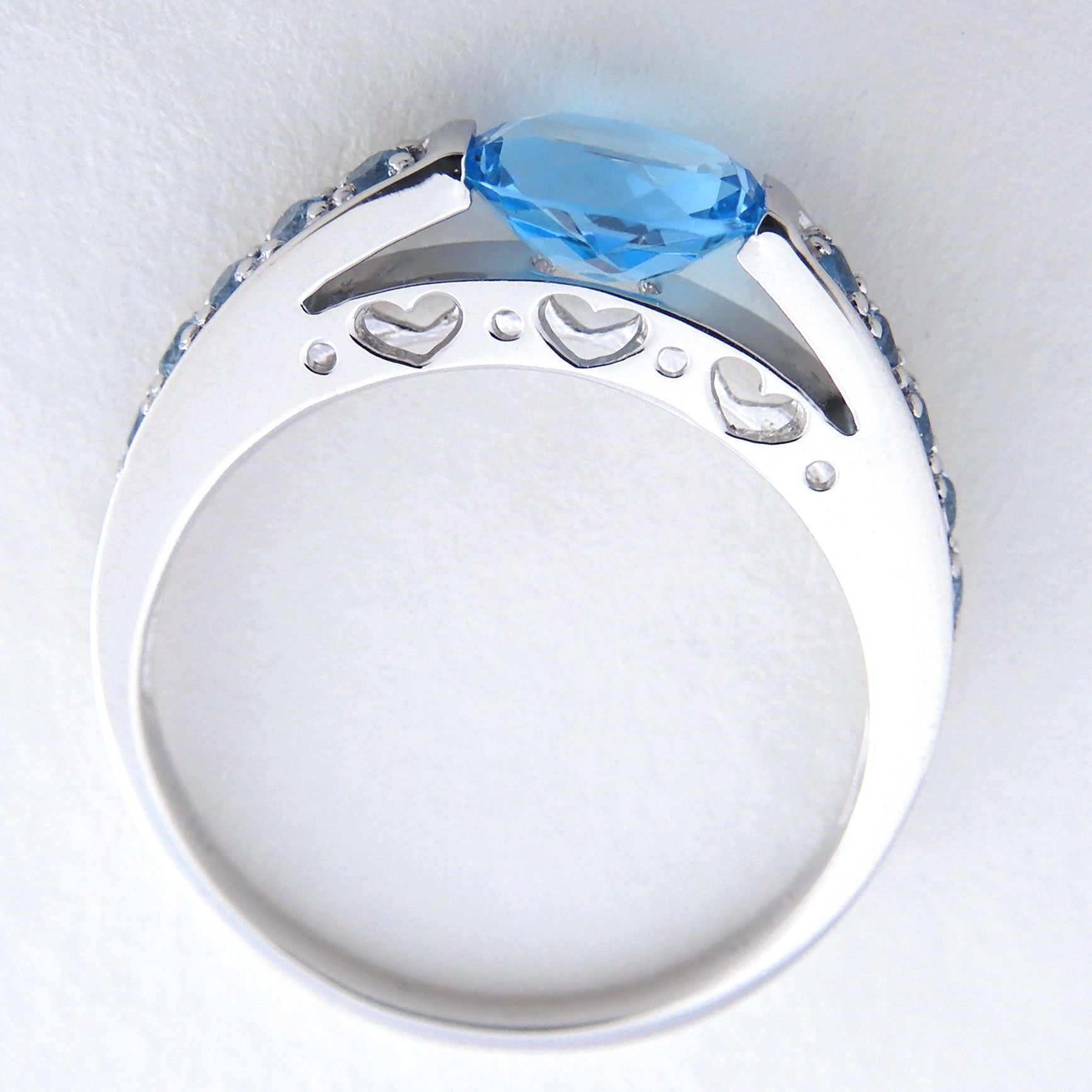 ブルートパーズ プラチナリング(11月誕生石)《25N02305》