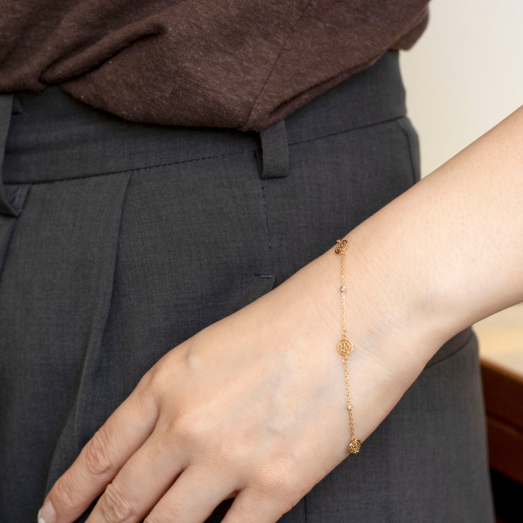 K18ブレスレット(スリーカラー/バラモチーフ)《25N02406》