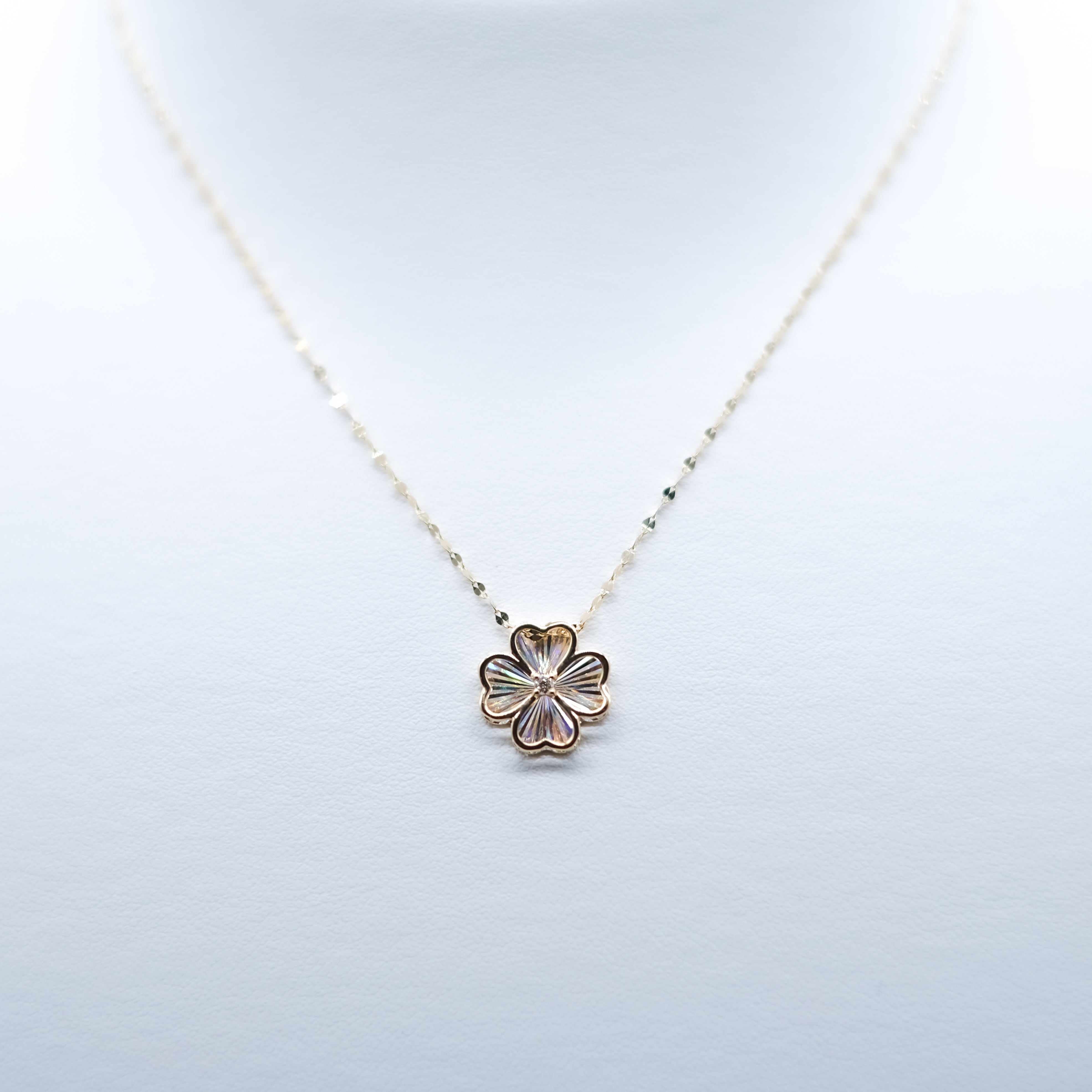 【限定5点】ダイヤモンド K18ネックレス(クローバーモチーフ)《25N02411》