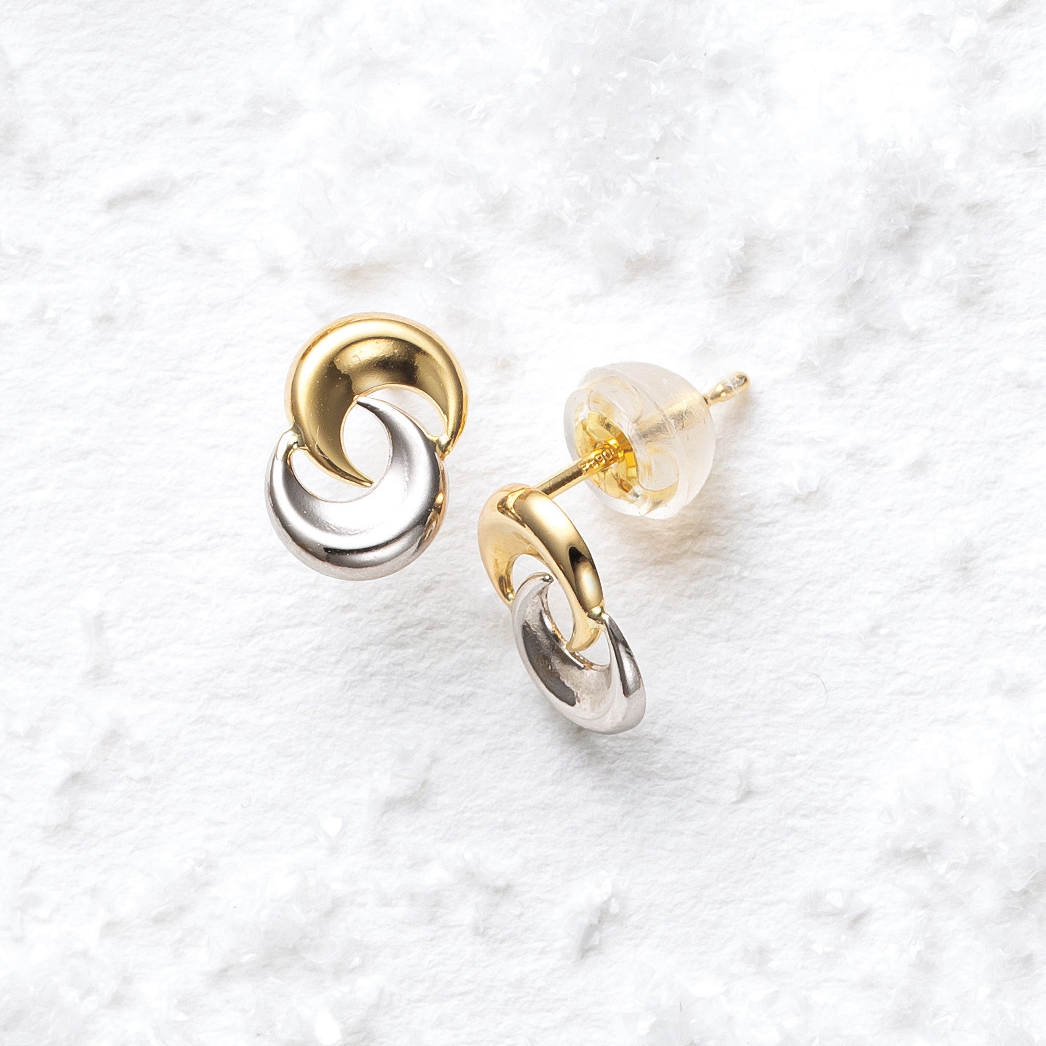 プラチナ/K18ピアス(コンビカラー/三日月モチーフ)《25N02504》