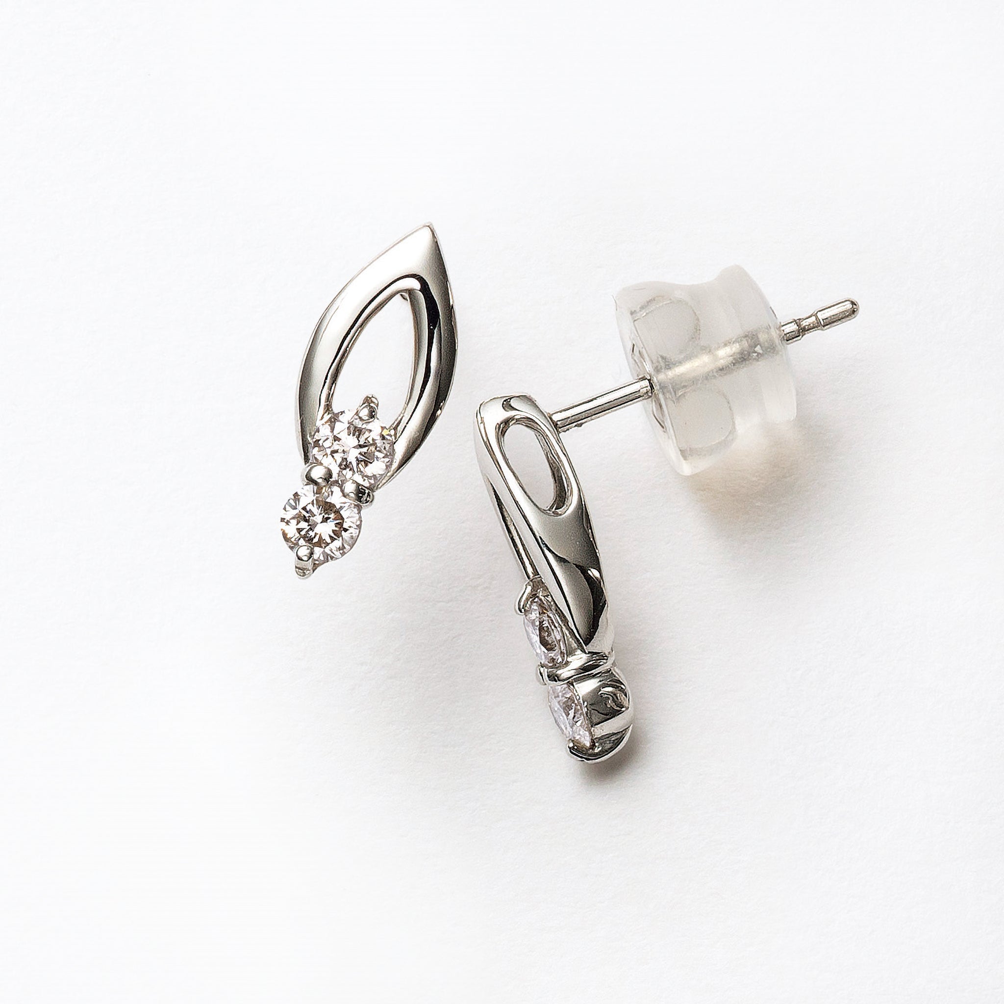 ダイヤモンド プラチナピアス(4月誕生石《25N02605》