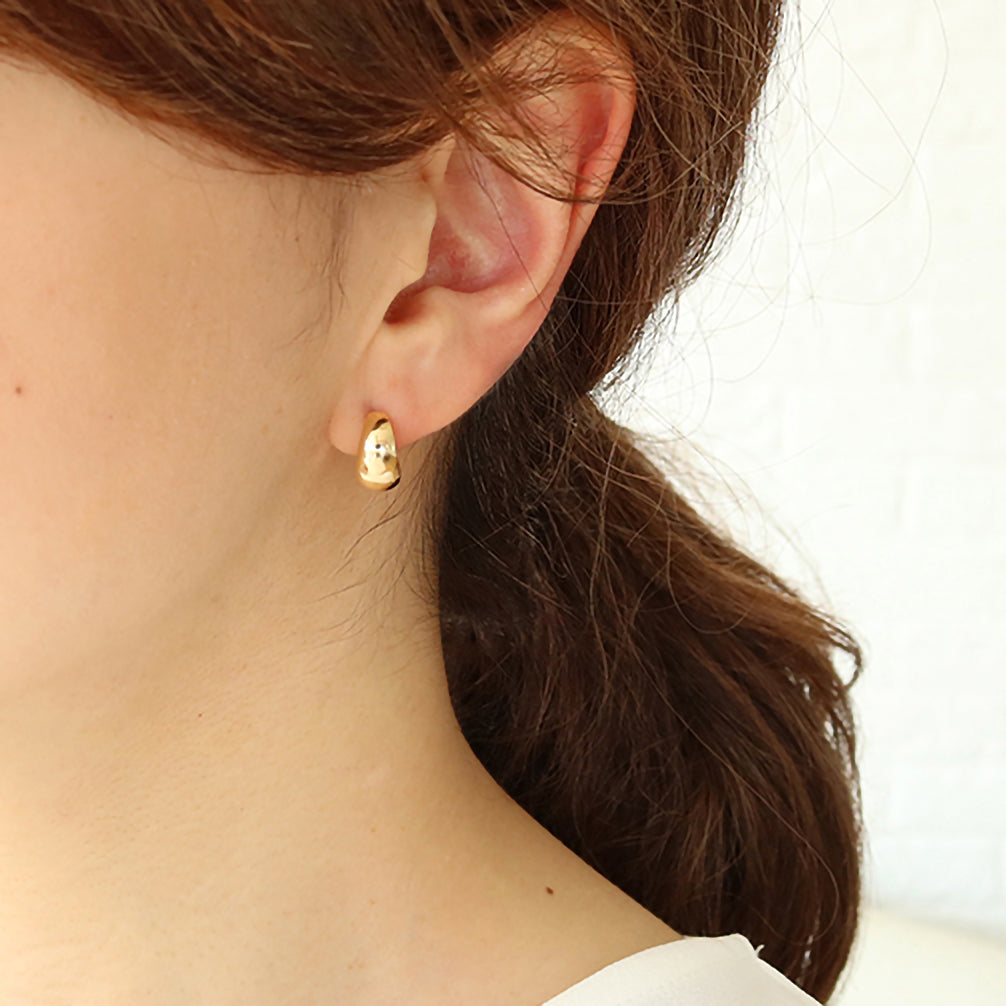 K18ピアス(フープ/月甲丸形)《25N02702》